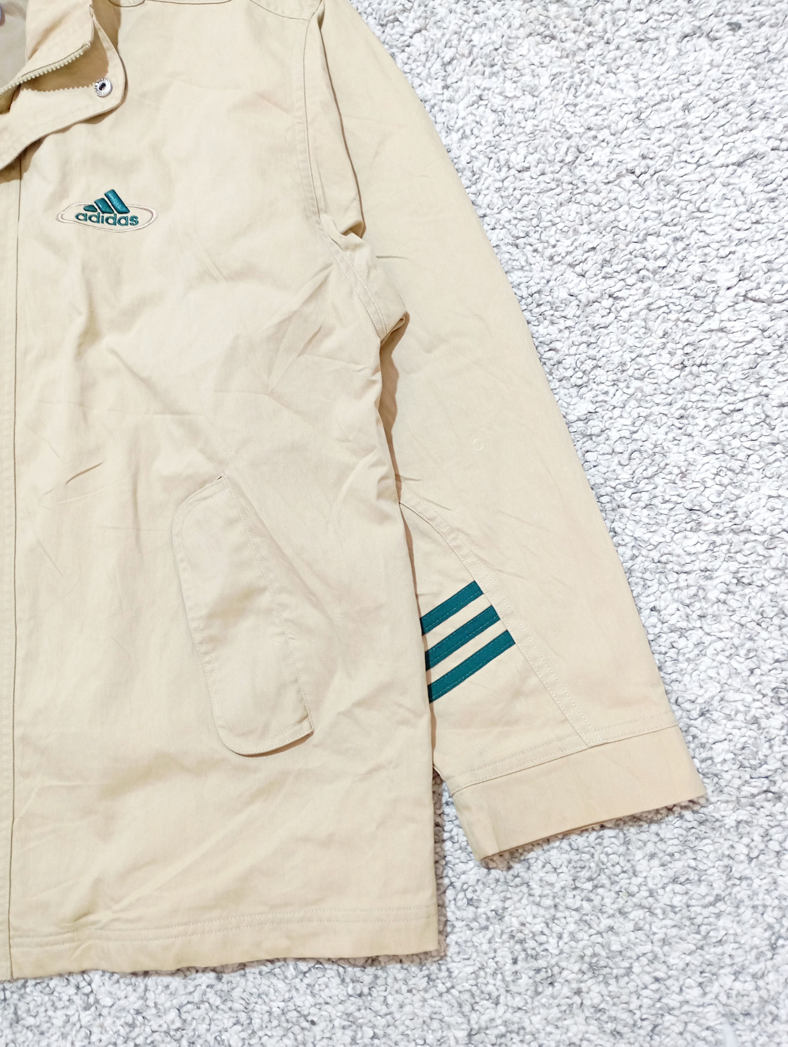 Adidas Adidas 90s Vintage Light Jacket Size M Size US M / EU 48-50 / 2 - 4 Thumbnail