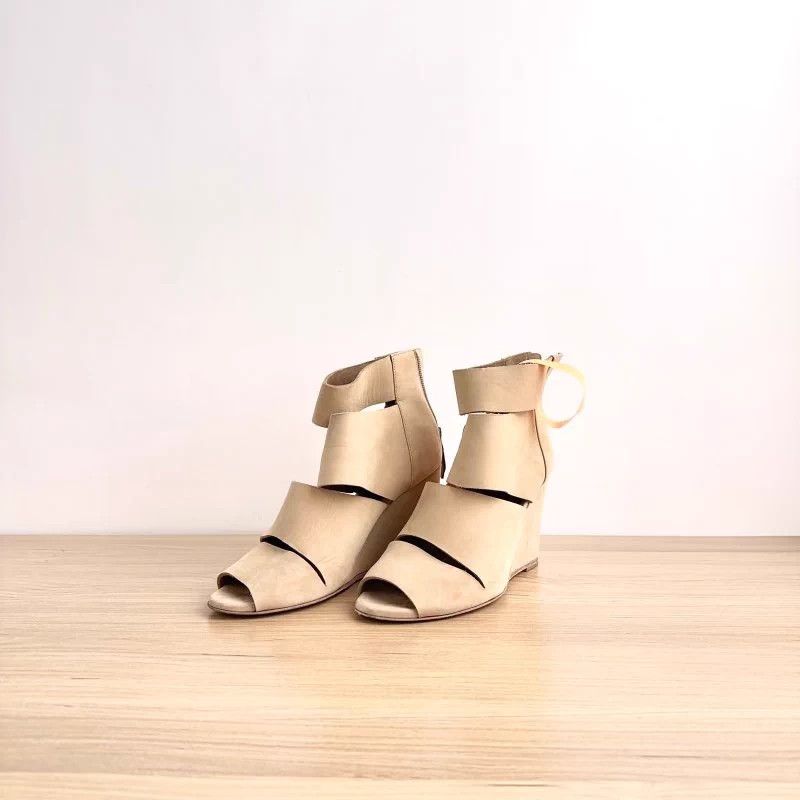 Hermes Hermès sandals 36 EU Size US 5 / IT 35 - 1 Thumbnail