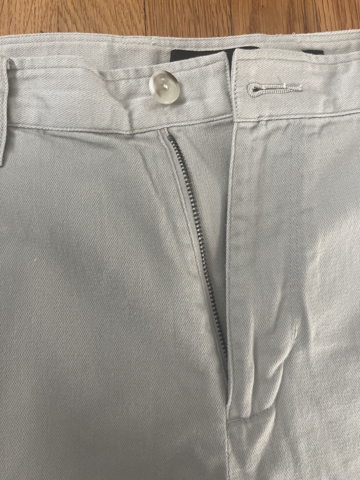 Vince Vince Silver double knee denim Size US 32 / EU 48 - 3 Thumbnail