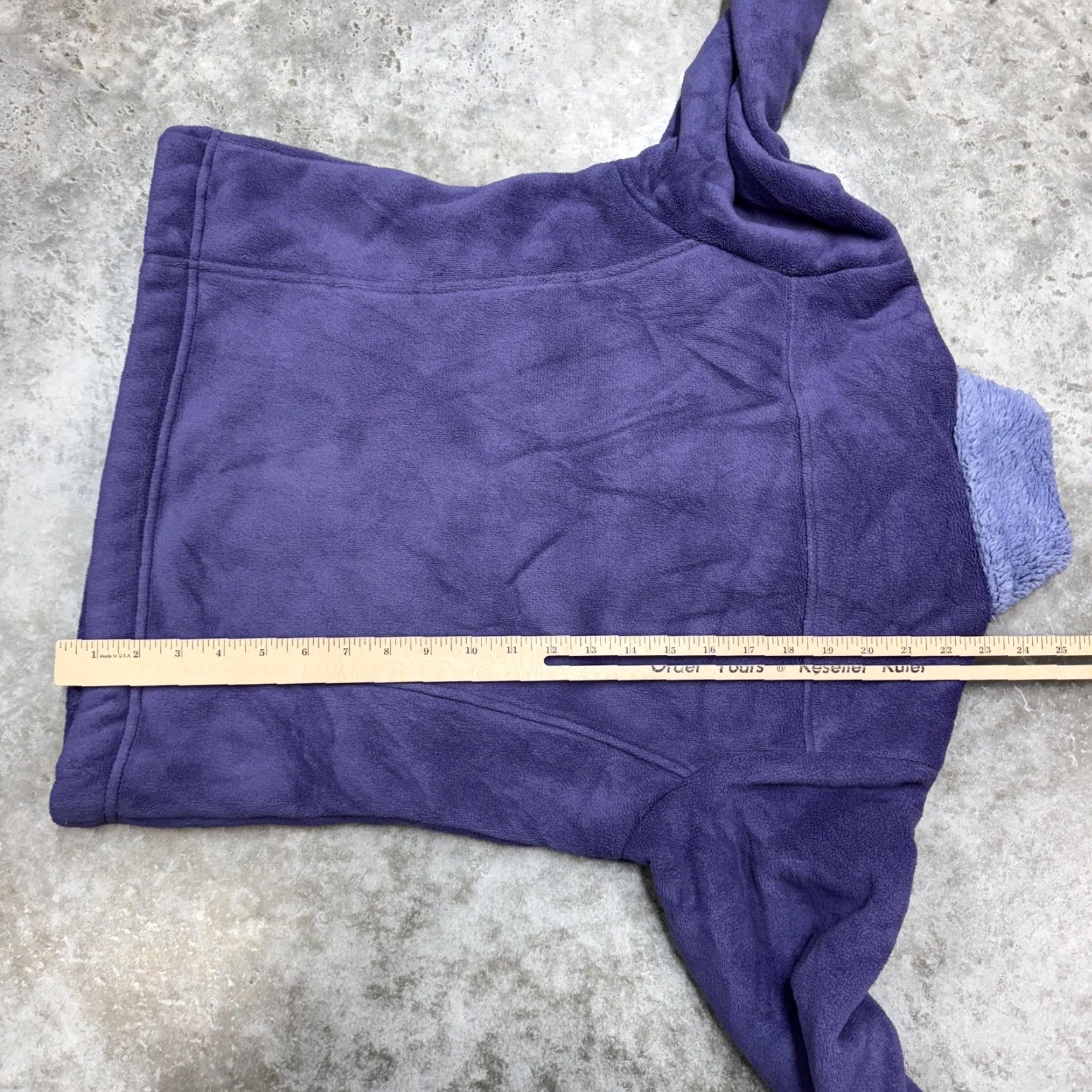 Patagonia Patagonia Jacket Womens Small Purple Fleece Full Zip Synchilla Cozy Warm 秋? Size S / US 4 / IT 40 - 6 Thumbnail