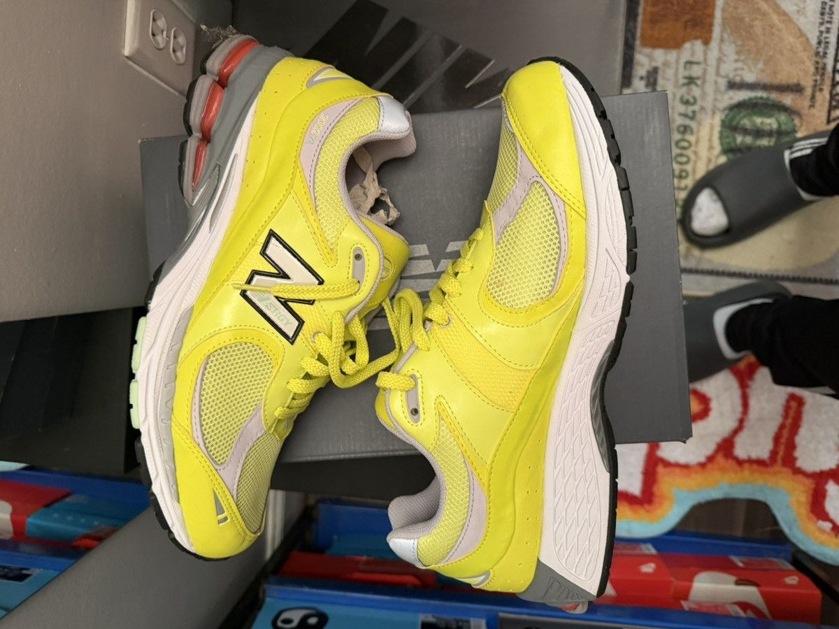 New Balance New Balance 2002r volt green size 13 Size US 13 / EU 46 - 6 Thumbnail