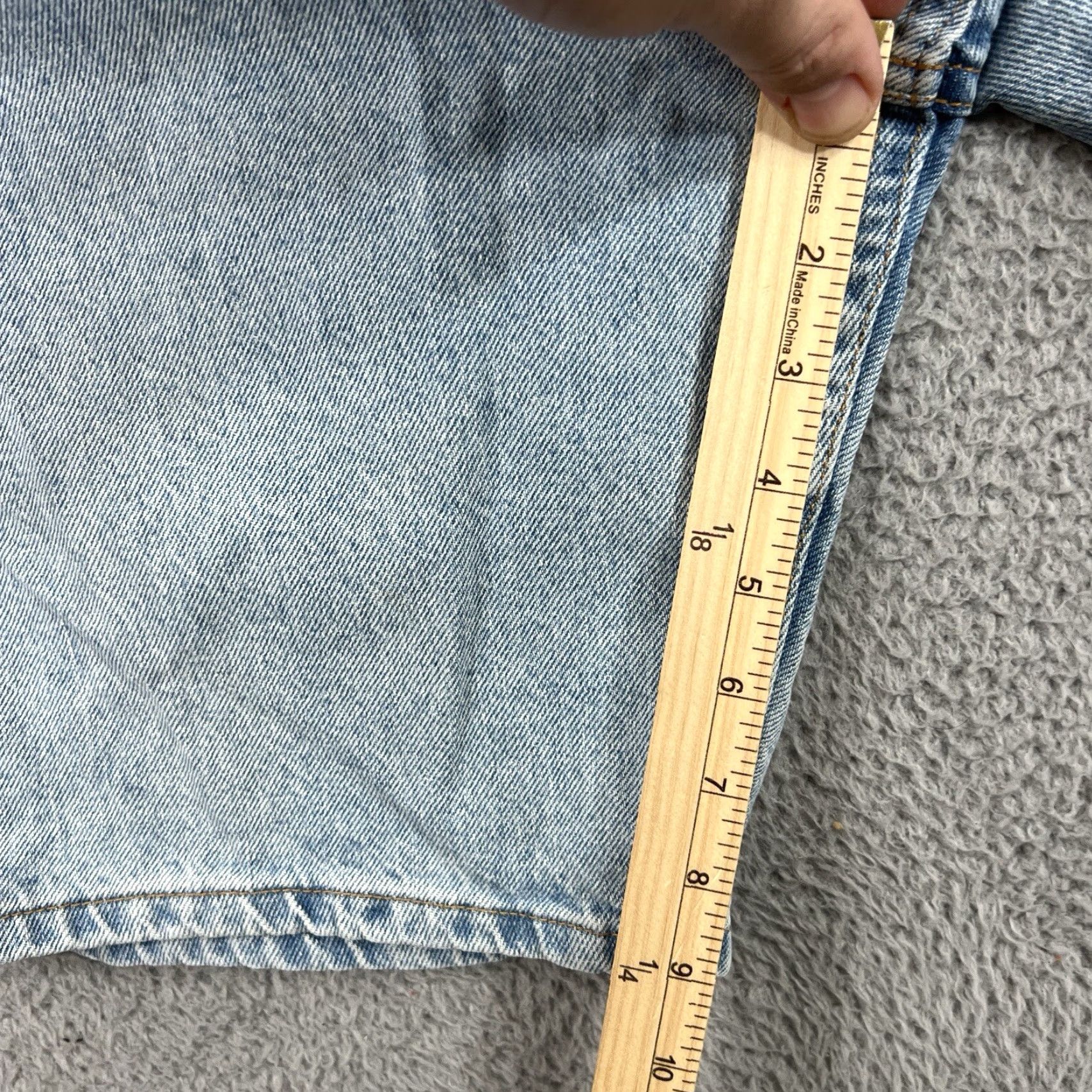 Levi's VINTAGE Levi's 505 Shorts 38 Regular Fit Light Wash Denim Skate Grunge 90s Mens Size US 38 / EU 54 - 3 Thumbnail