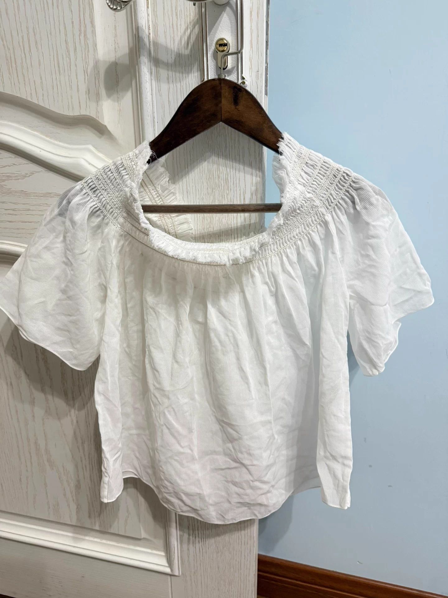 Saint Laurent Paris SAINT LAURENT Off-Shoulder Sheer Top 9/10 Vacation Size XS / US 0-2 / IT 36-38 - 2 Thumbnail