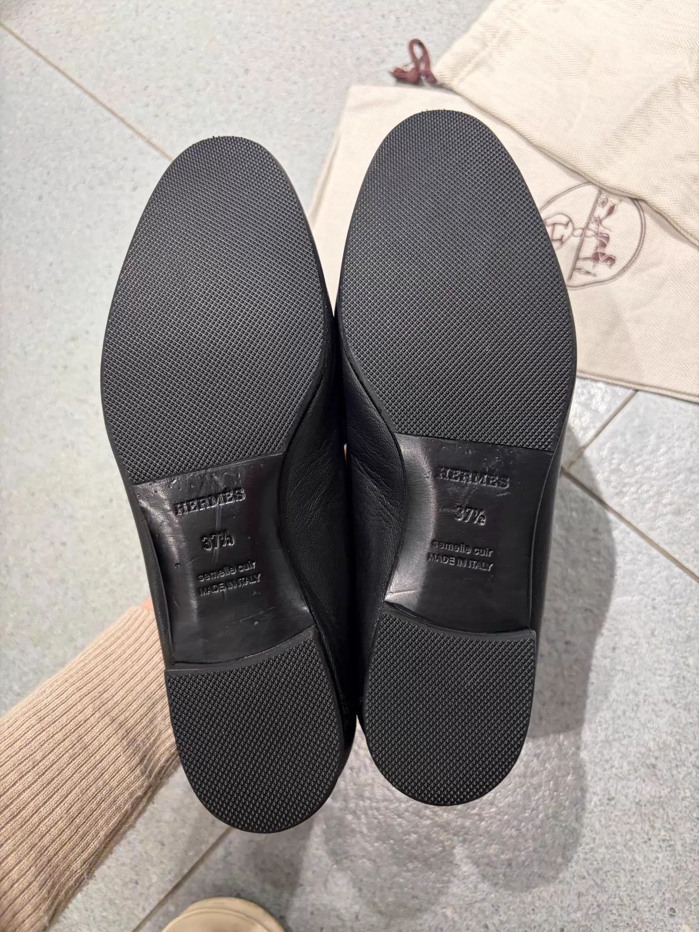 Hermes Hermes Black Gold H Loafer Mint Dust Bag 37.5 Size US 7 / IT 37 - 5 Thumbnail