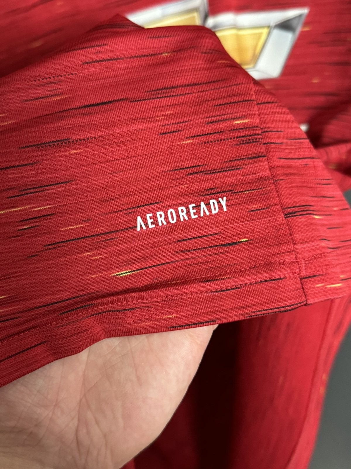 Adidas Manchester United 20/21 Home B. Fernandes Football Jersey Size US M / EU 48-50 / 2 - 6 Thumbnail