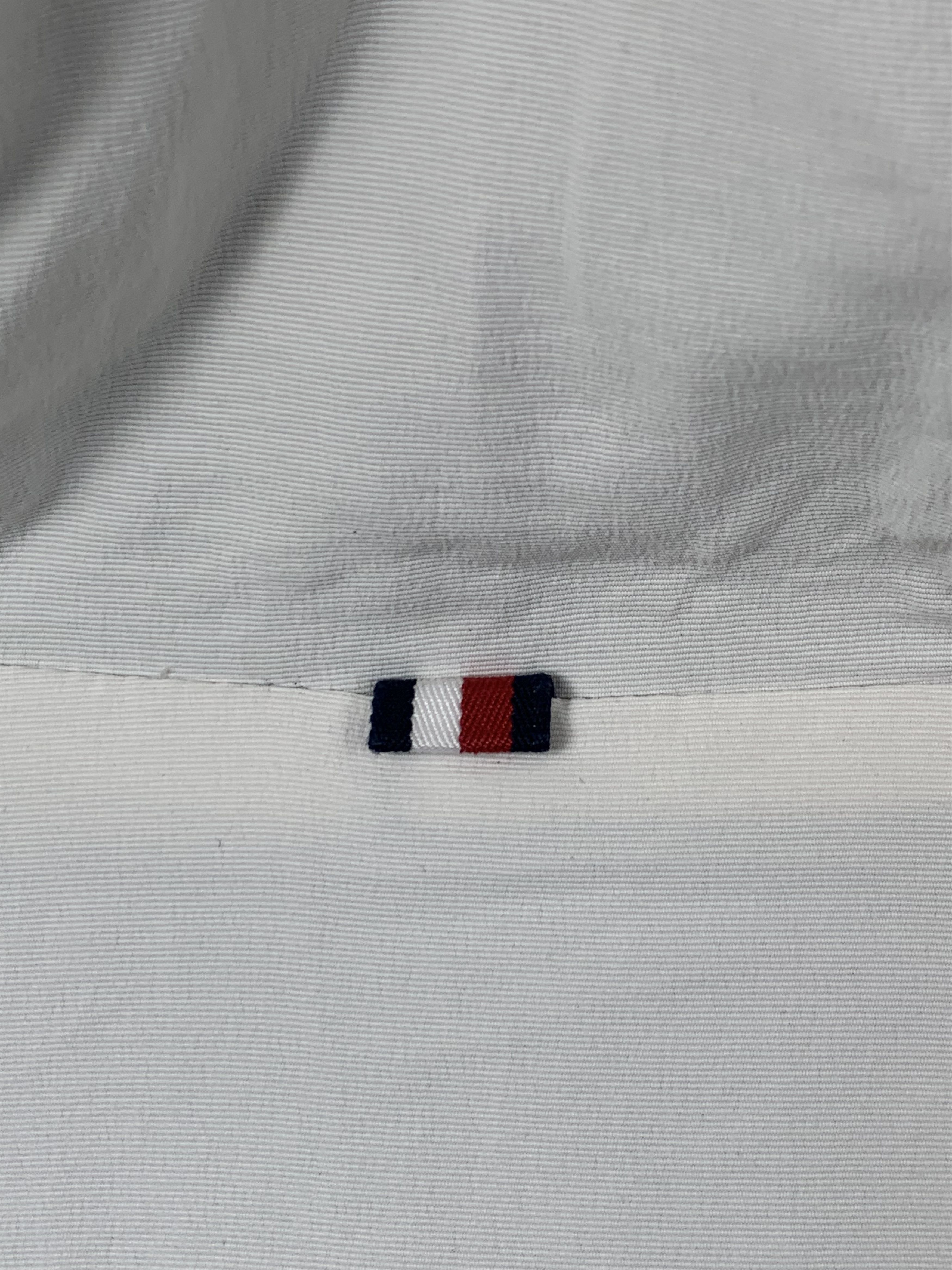 Tommy Hilfiger Vintage Tommy Hilfiger Hoodie Zipper Jacket J1244 Size US L / EU 52-54 / 3 - 22 Thumbnail