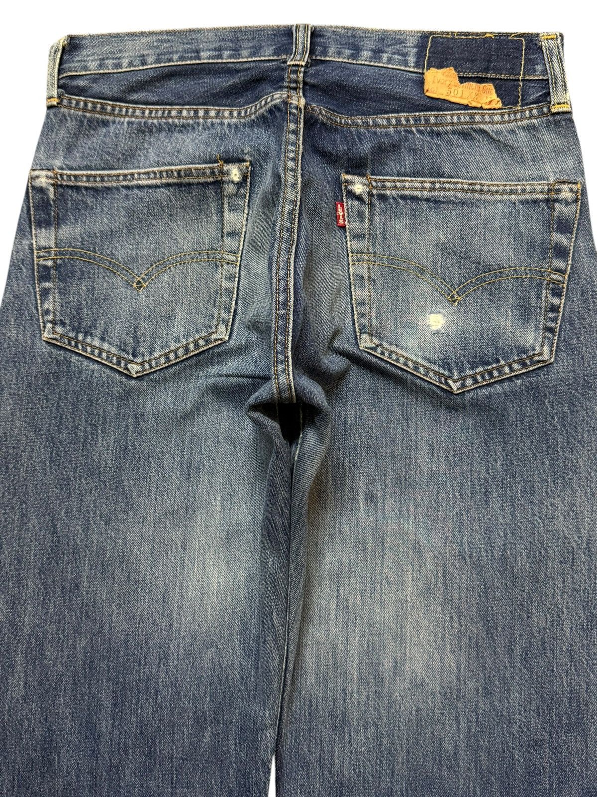 Levi's Vintage 90s Levis 501 Selvedge Big E Faded Clawmark Distress Size US 30 / EU 46 - 4 Thumbnail