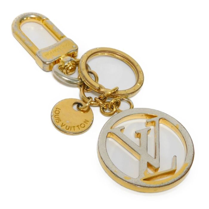 Louis Vuitton LOUIS VUITTON Keychain Bag Charm LV Circle Signature  Medallion Brass GP Logo Plated Gold M68000 Men Women