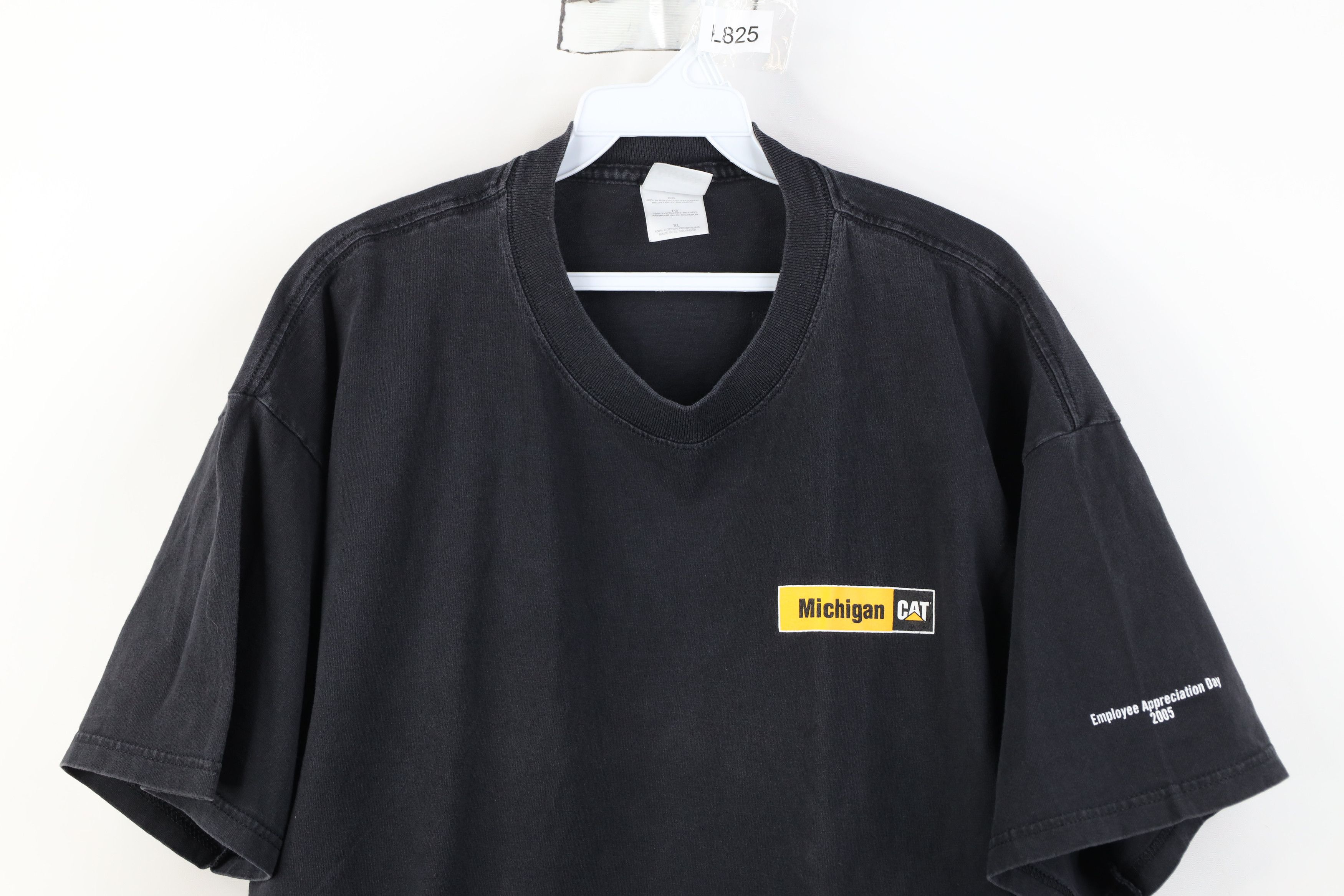 Gildan Vintage Y2K Caterpillar Cat Michigan Spell Out T-Shirt Black Size US XL / EU 56 / 4 - 2 Thumbnail