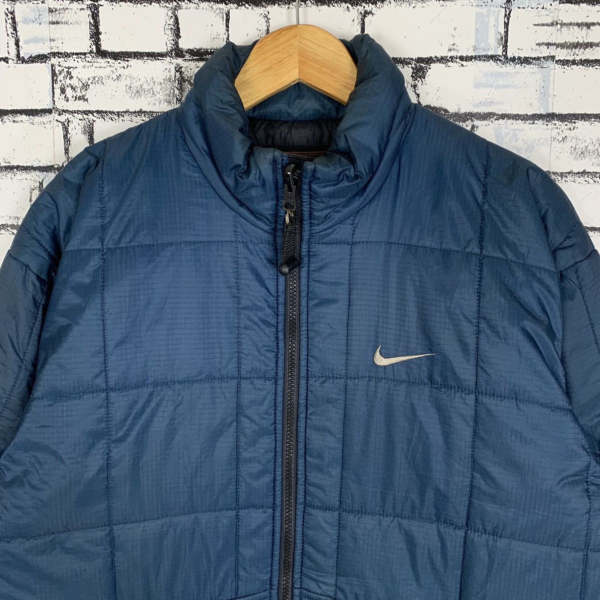Nike ACG Vintage Nike ACG Down Jacket Size US L / EU 52-54 / 3 - 2 Thumbnail