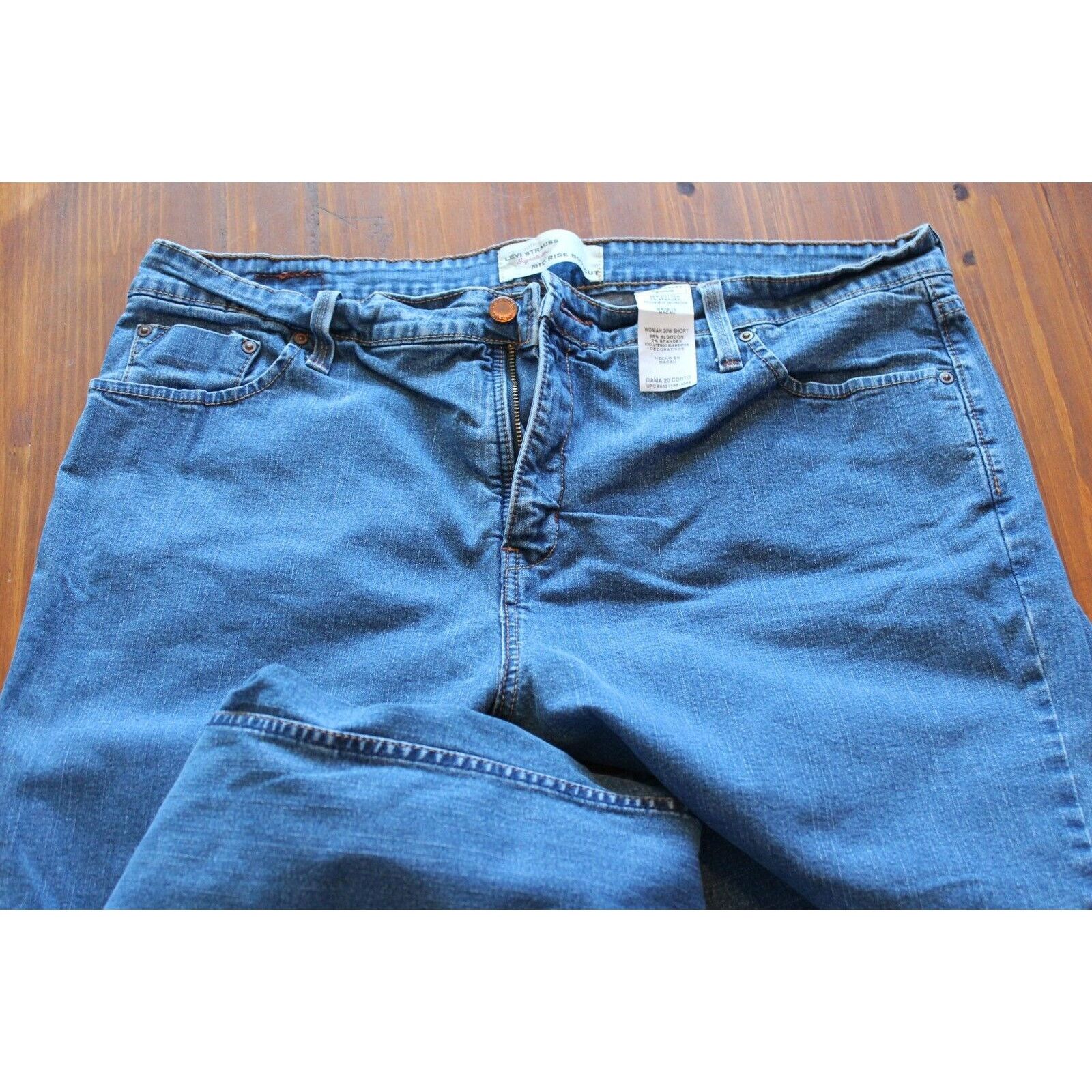 Levi's Levi Strauss "Signature" Midrise Bootcut Denim Jeans W-20W Size 42" / US 20 - 6 Thumbnail