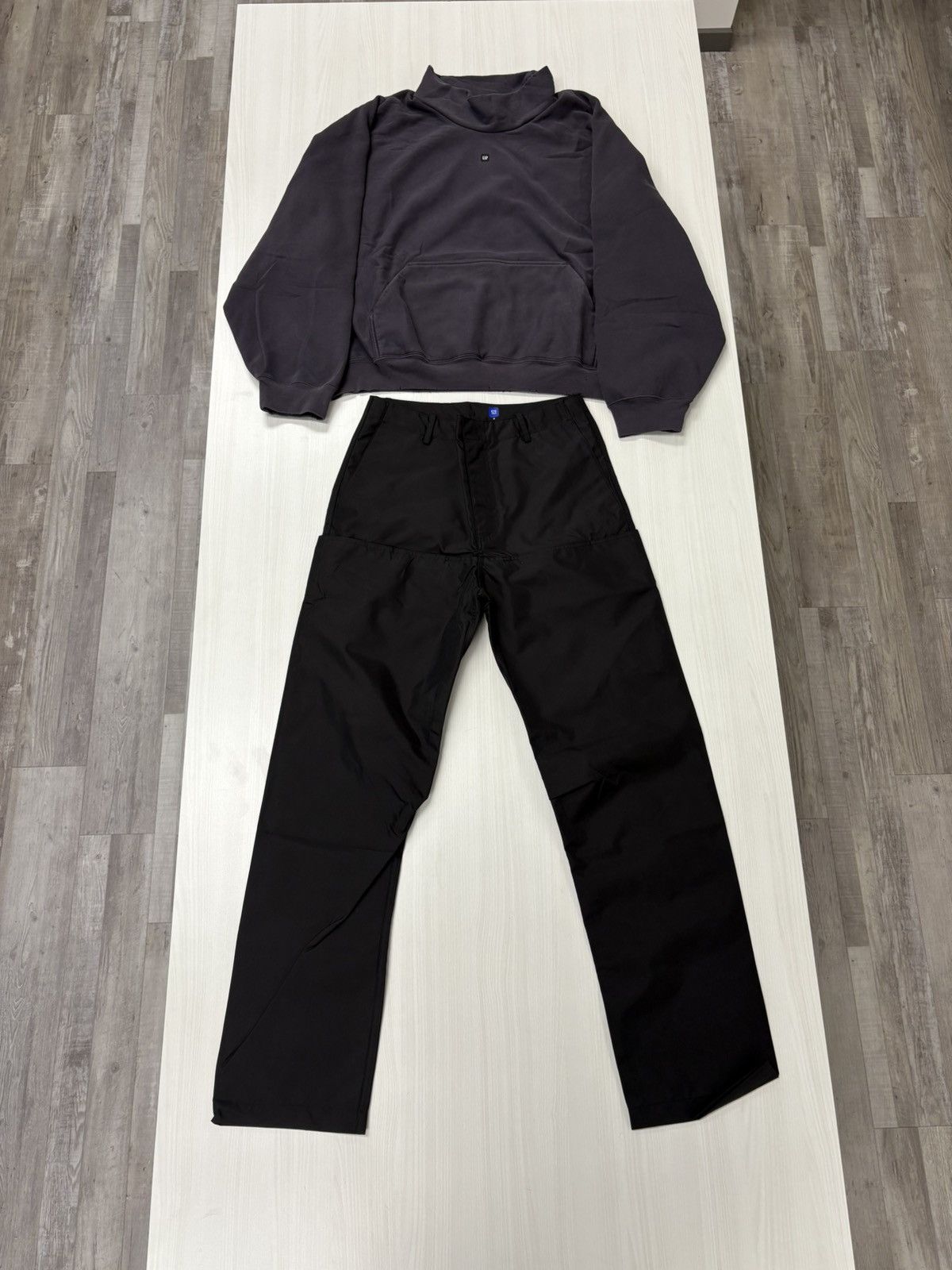 Balenciaga × Kanye West × Yeezy YZY x GAP Distressed Sweater & Cordura Cargos Size US L / EU 52-54 / 3 - 2 Thumbnail