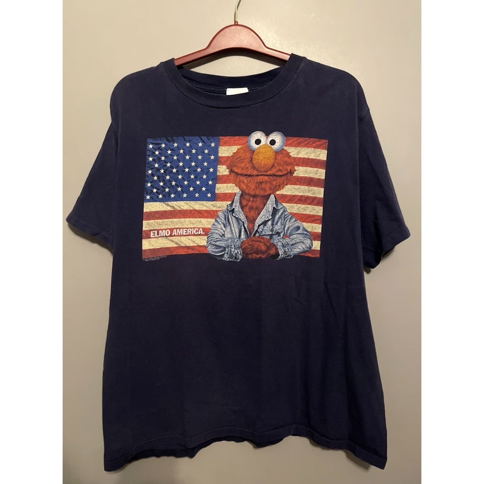 Delta VINTAGE 90s Elmo Shadow Print Shirt XL Sesame Street Delta Men's Short Sleeve Crew Neck Cotton T-Shirt 1990s Graphic Print Size US XL / EU 56 / 4 - 2 Thumbnail
