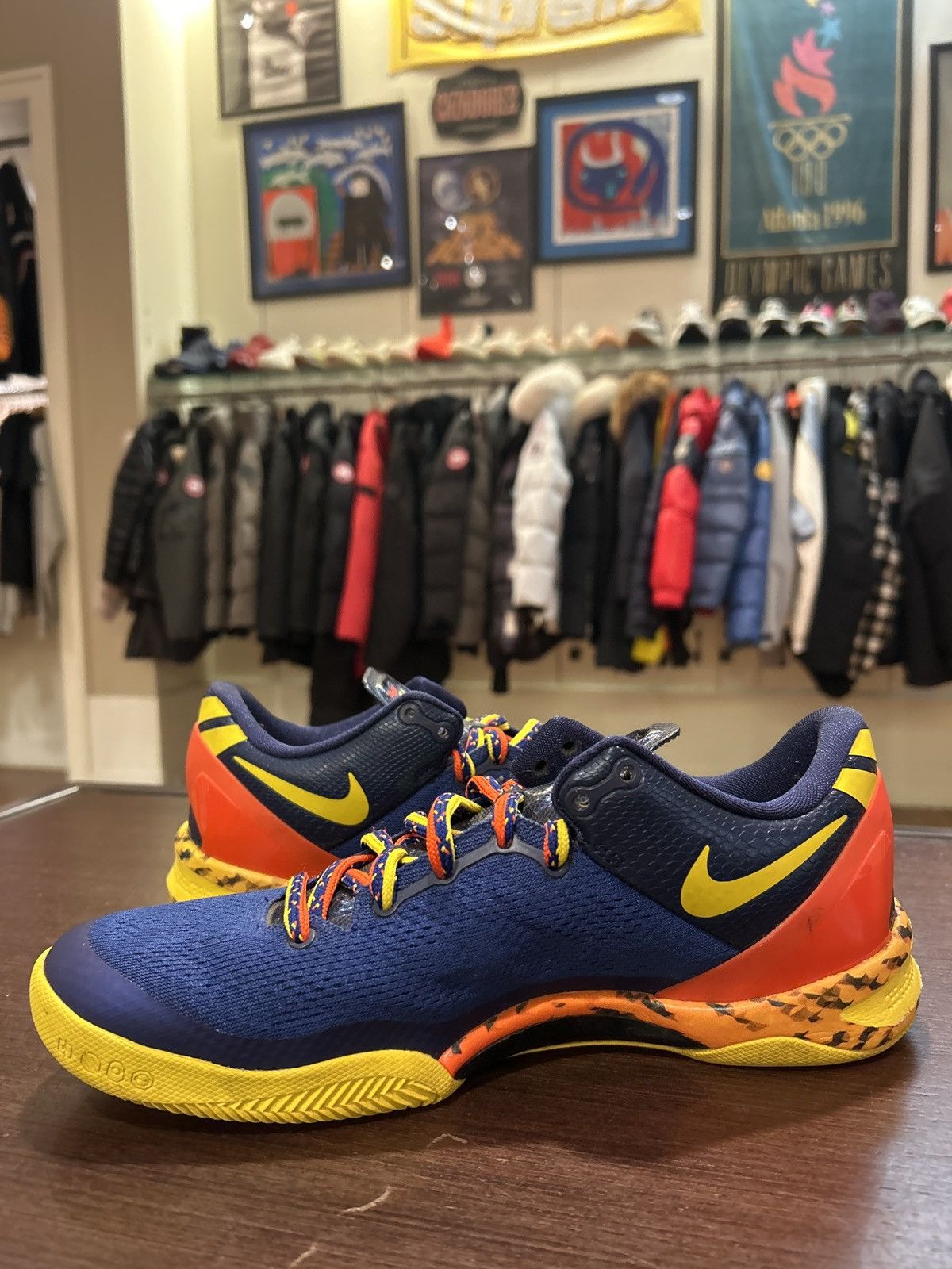 Nike Nike Kobe 8 Barcelona Tiger Size US 9 / EU 42 - 3 Thumbnail