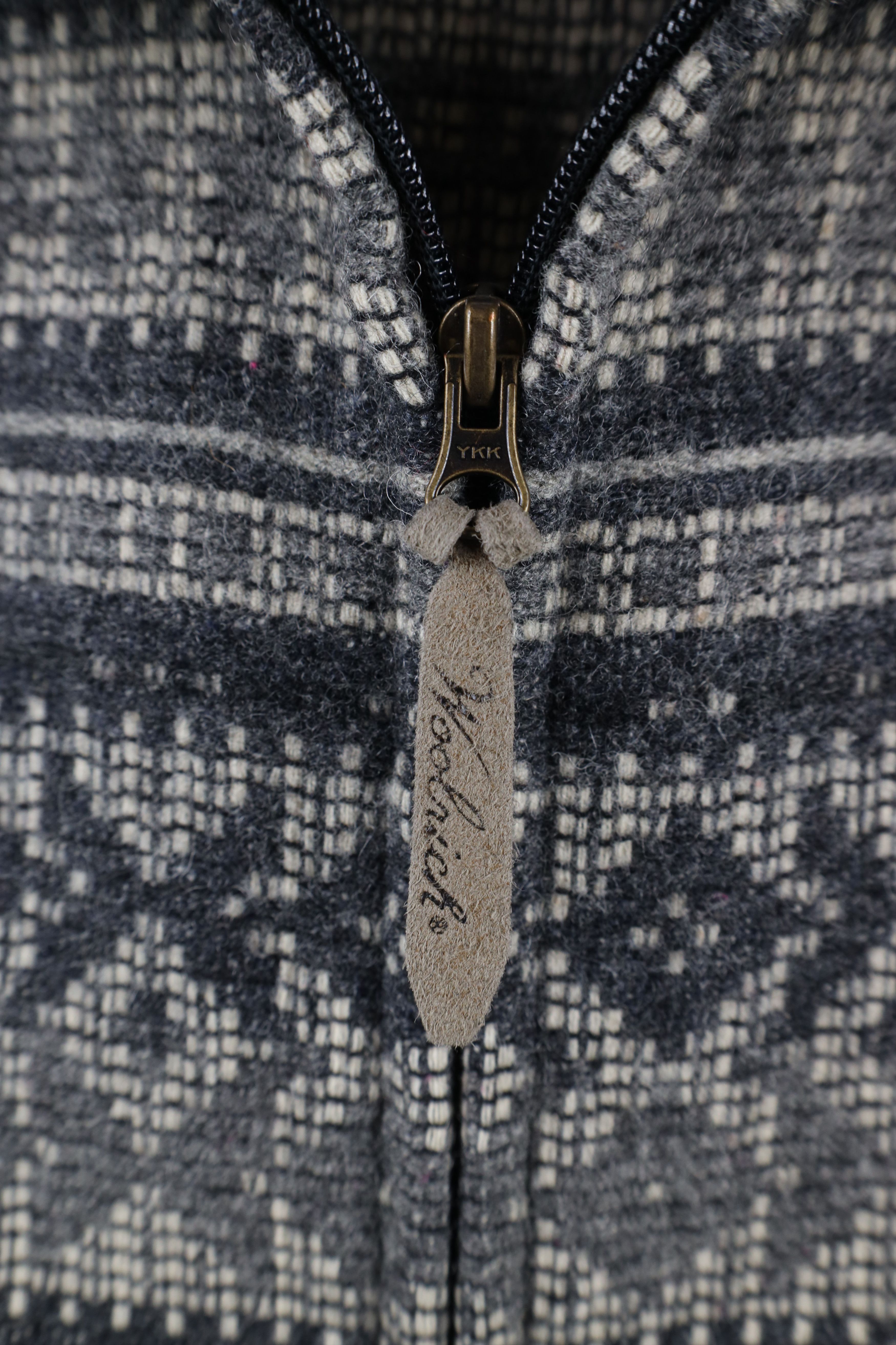 Vintage × Woolrich Woolen Mills Vintage 90s Woolrich Wool Blanket Full Zip Vest Jacket USA Size L / US 10 / IT 46 - 4 Thumbnail