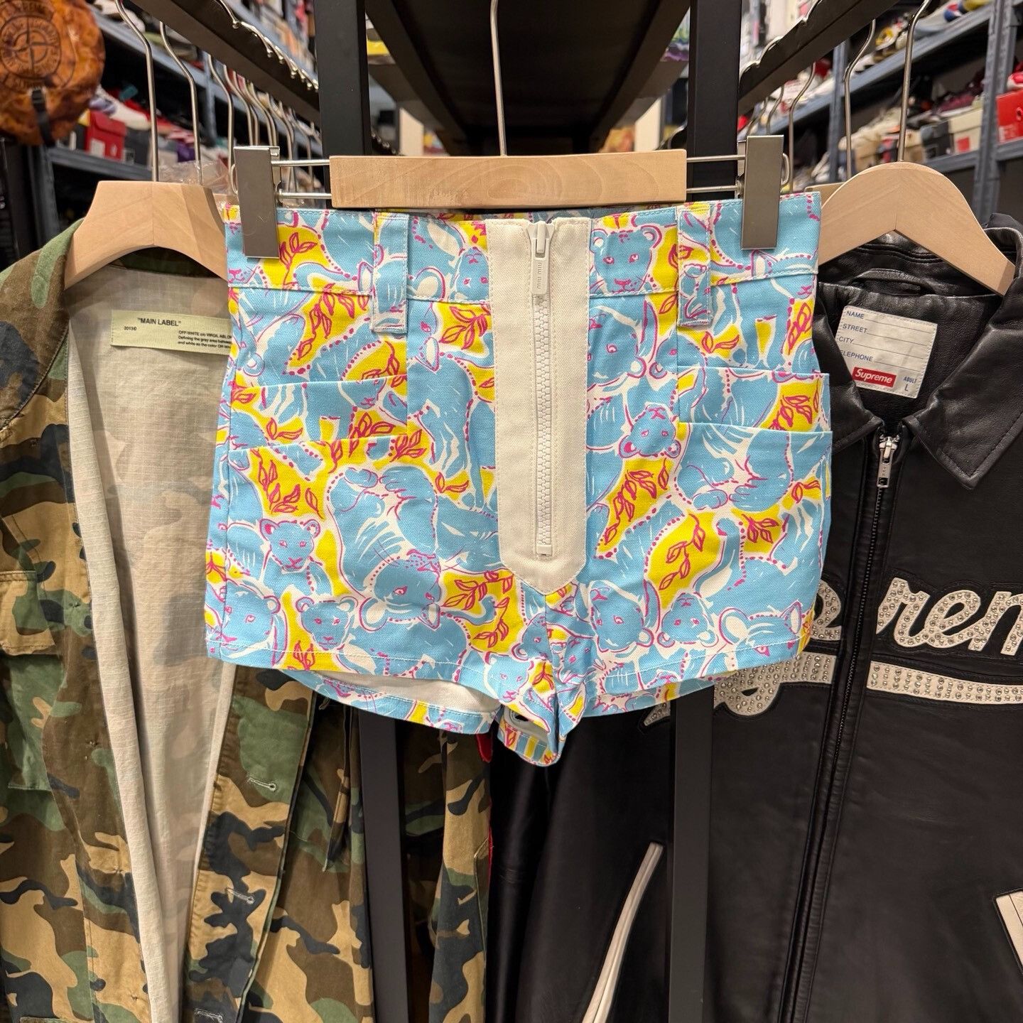 Miu Miu Miumiu 2018 Cat Shorts Size 40" / US 18 - 1 Thumbnail