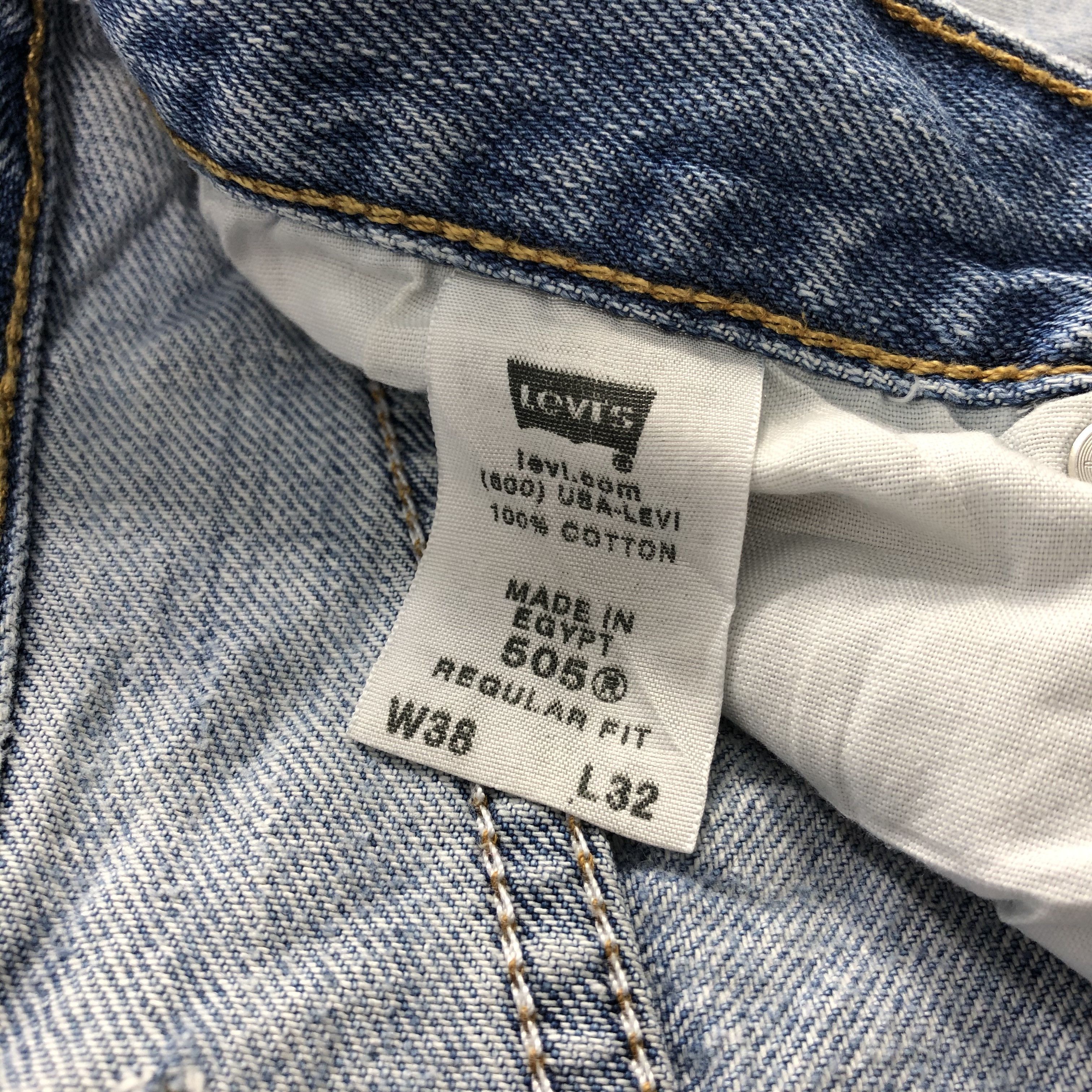 Levi's × Vintage Vintage Light Wash Levis 505 Jeans-JM1325 Size US 37 - 10 Thumbnail