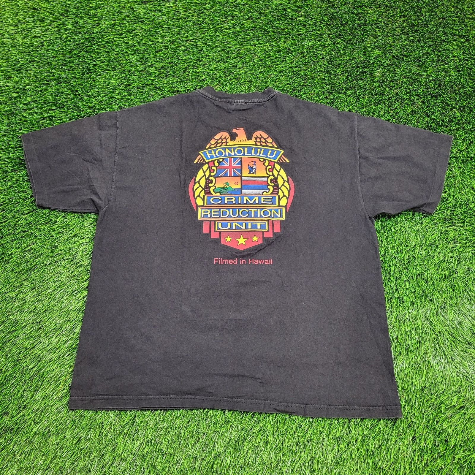 Hanes VTG 90s "Honolulu CRU" TV Show Film Crew T-Shirt XL Hanes Size US XL / EU 56 / 4 - 1 Thumbnail