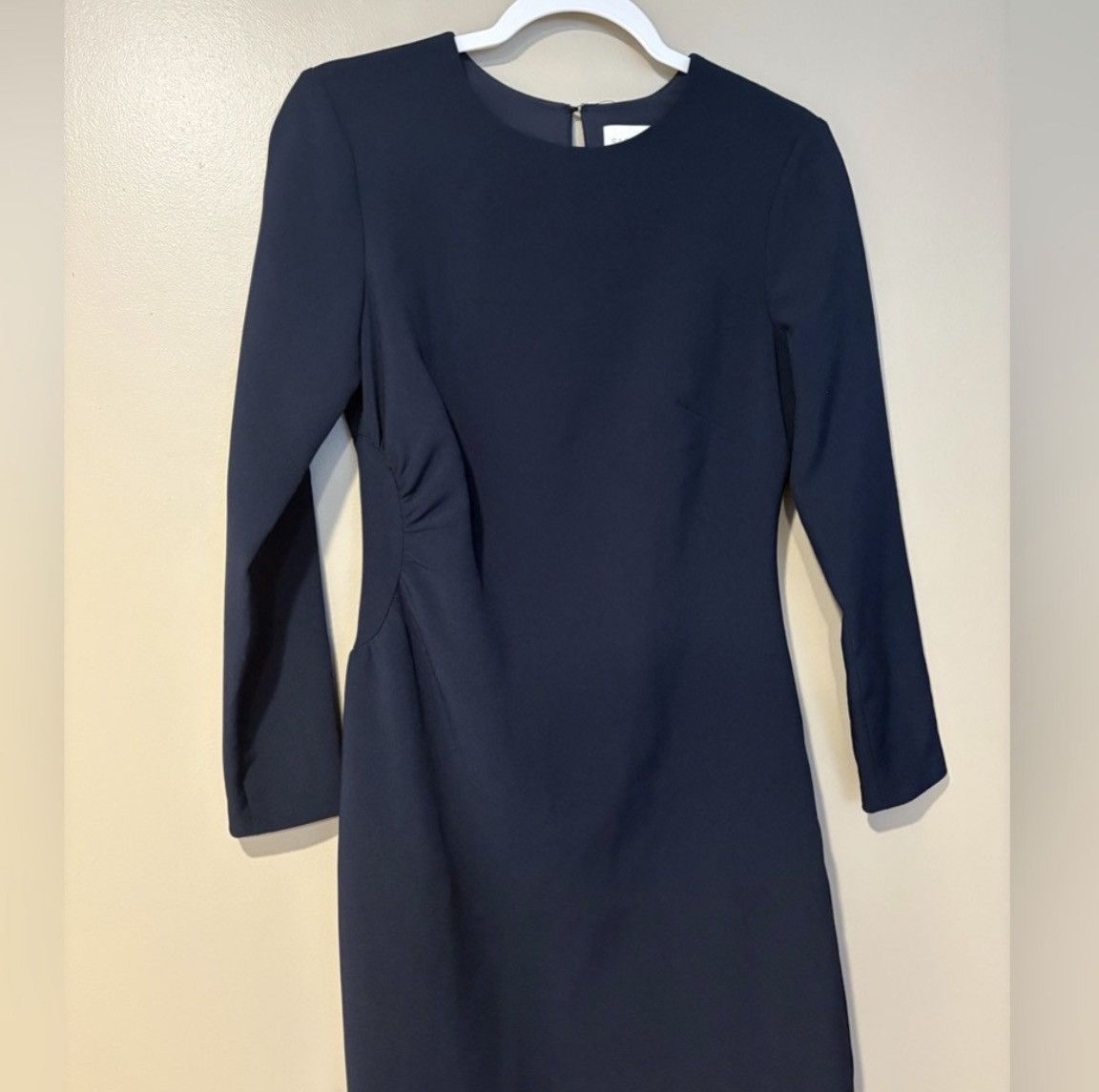 Sachin & Babi Sachin & Babi sleek flattering midi length dress business Size S / US 4 / IT 40 - 5 Thumbnail