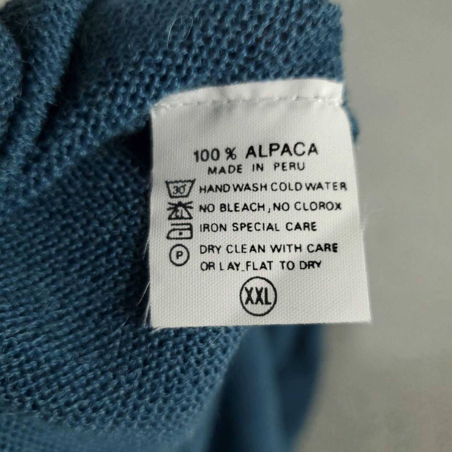 Vintage VINTAGE Peru Unlimited Blue Wool Vest Mens 2XL Casual Knit Sleeveless V-Neck Logo Modern Size US XXL / EU 58 / 5 - 6 Thumbnail