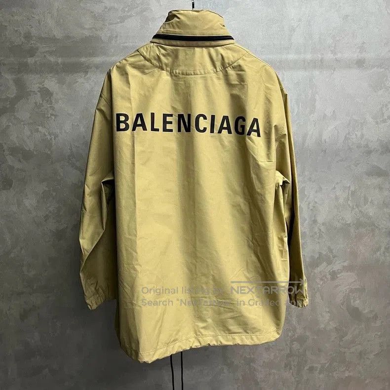 Balenciaga Balenciaga Beige Logo Print Hooded Jacket. Size US XXS / EU 40 - 2 Thumbnail