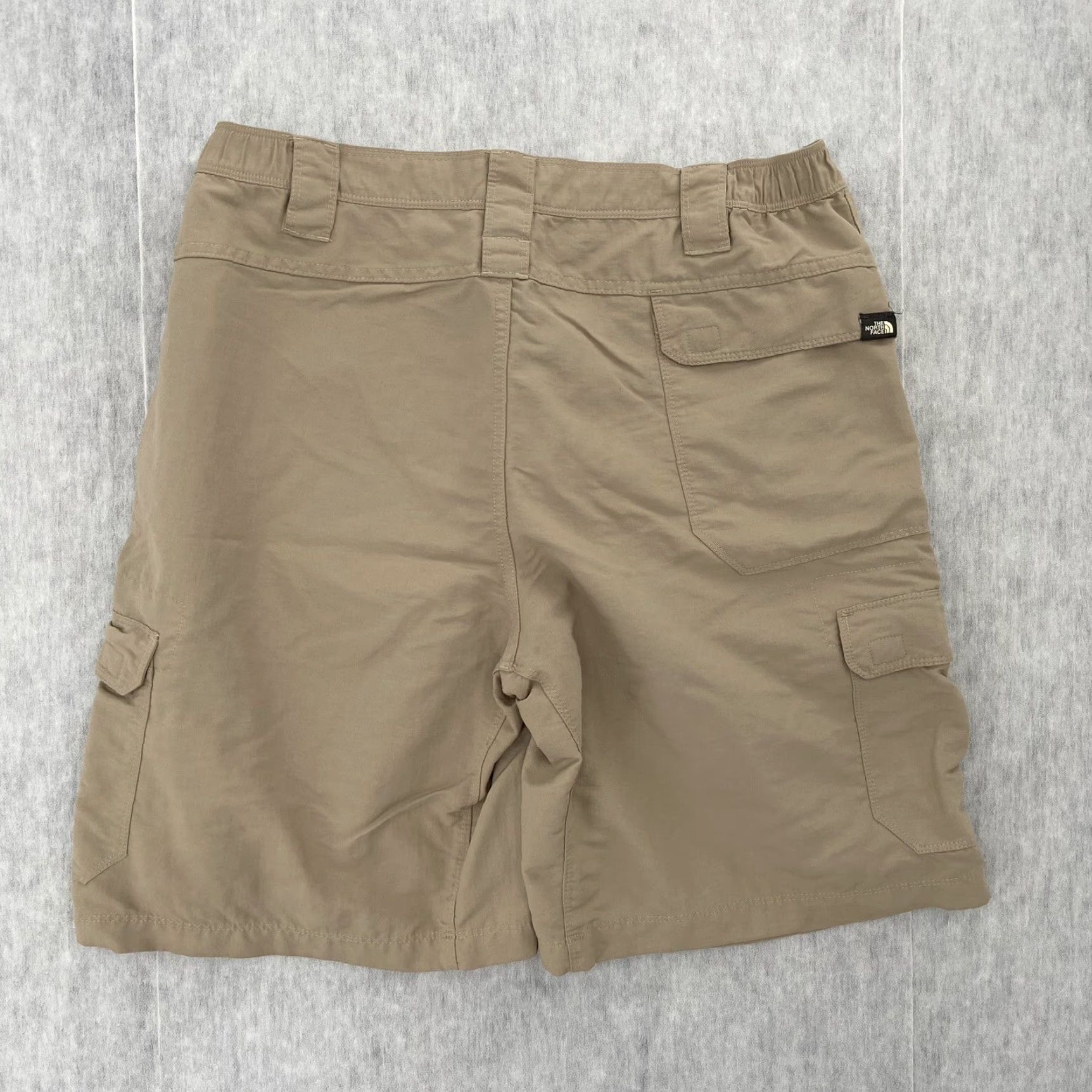 The North Face VINTAGE The North Face Cargo Shorts Men Medium Khaki Nylon Outdoors Hiking Fishing Casual Size US 31 - 2 Thumbnail