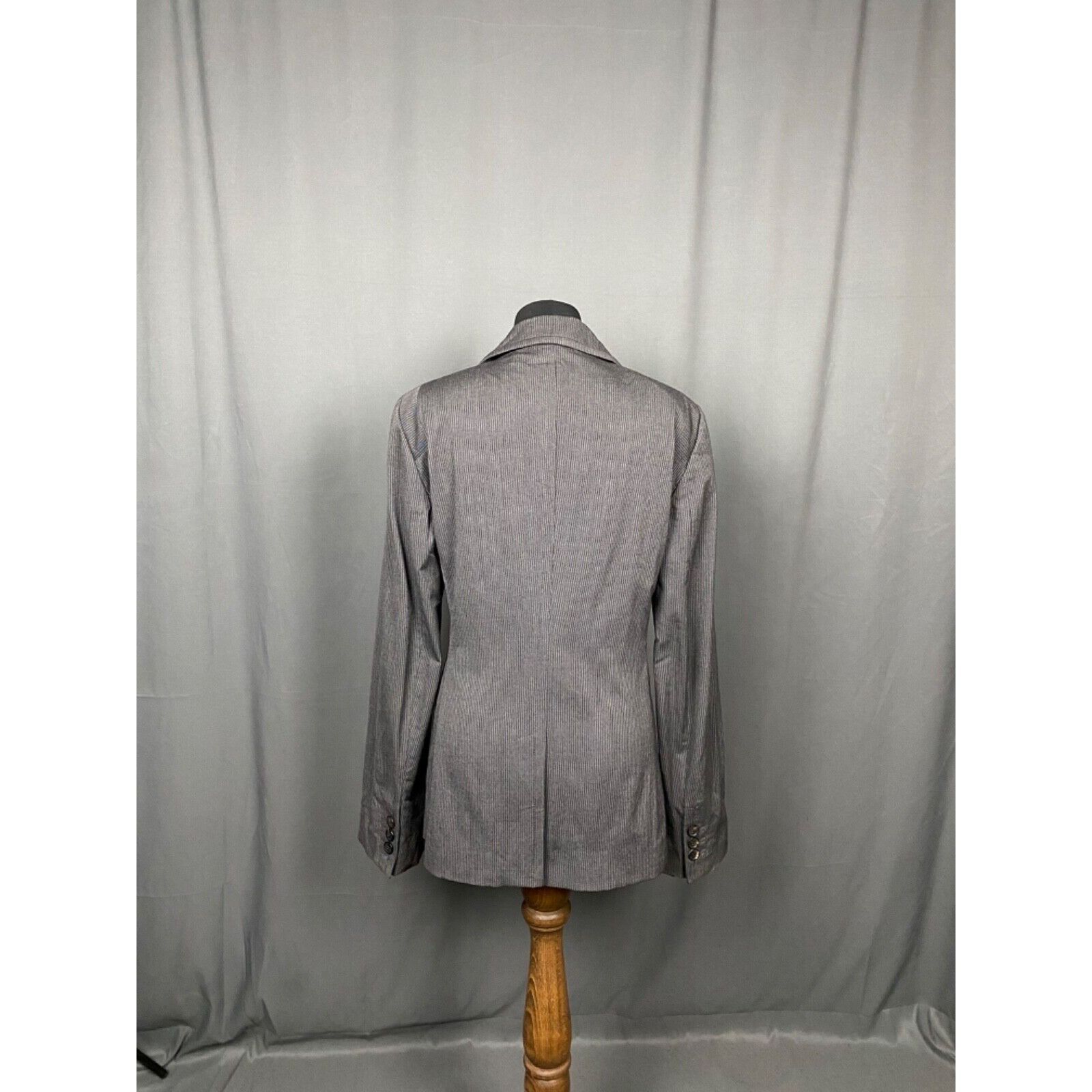Gucci Gucci Women's Gray Wool Striped Blazer Sportcoat Jacket Size Size L / US 10 / IT 46 - 7 Thumbnail