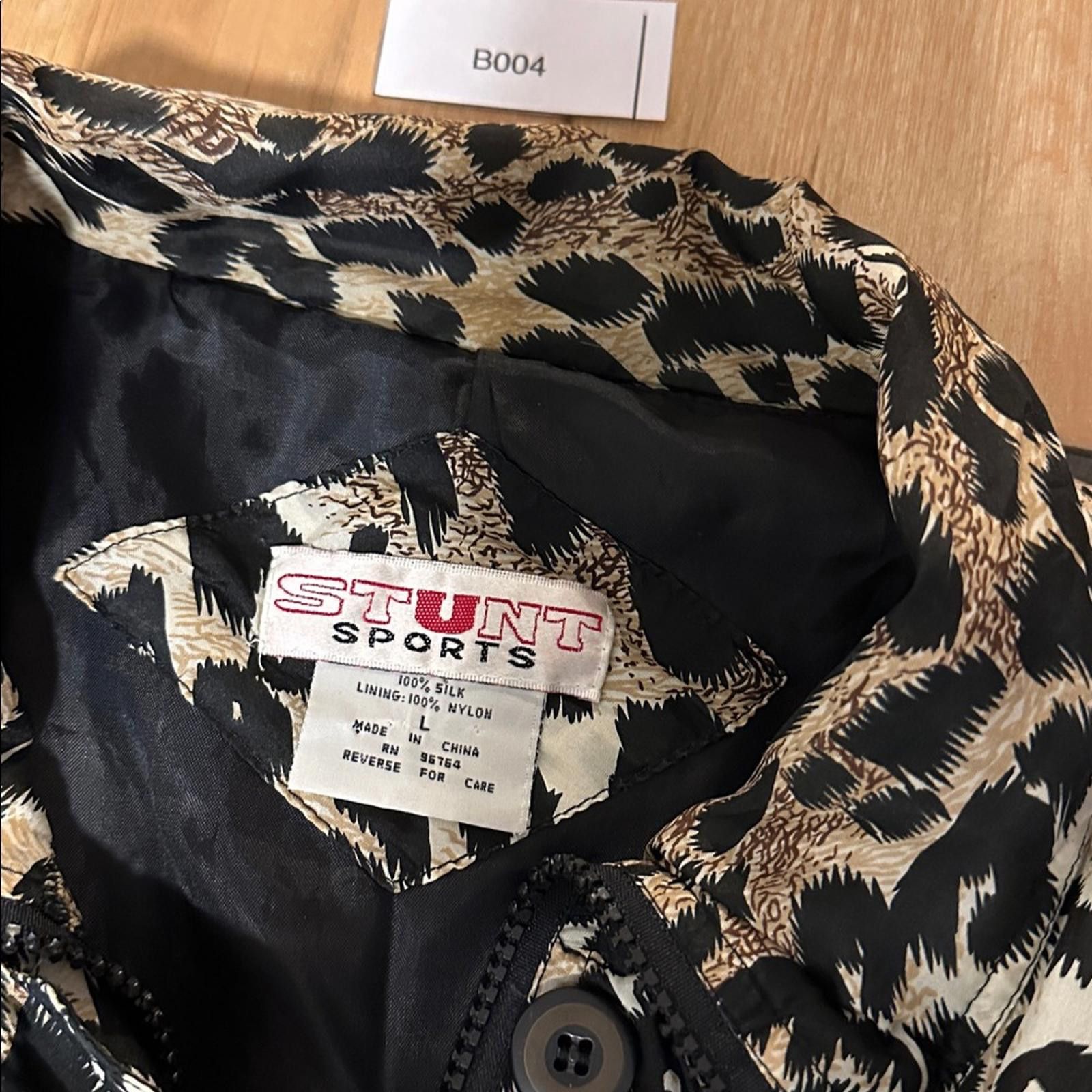 Stutterheim 90’s y2k aesthetic Wind Breaker Silk Jacket Leopard Large Size L / US 10 / IT 46 - 2 Thumbnail