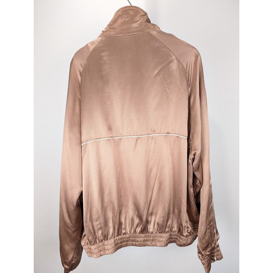 Saint Laurent Paris o1rshd1 Satin De Soie Jacket in Peau Size US L / EU 52-54 / 3 - 13 Thumbnail