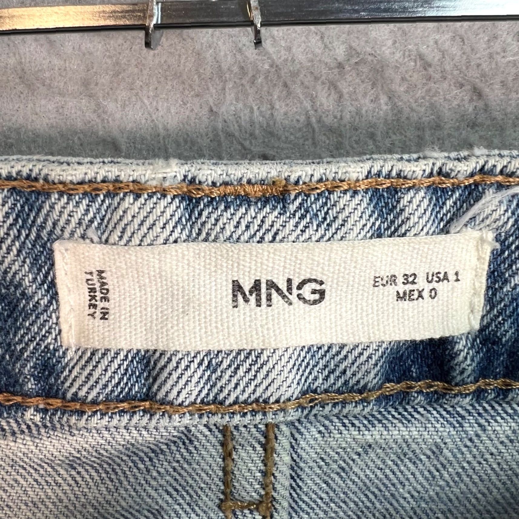 Mango Mango Womens Mom Jeans Light Blue Denim Size 1 Size 25" / US 0 / IT 36 - 3 Thumbnail