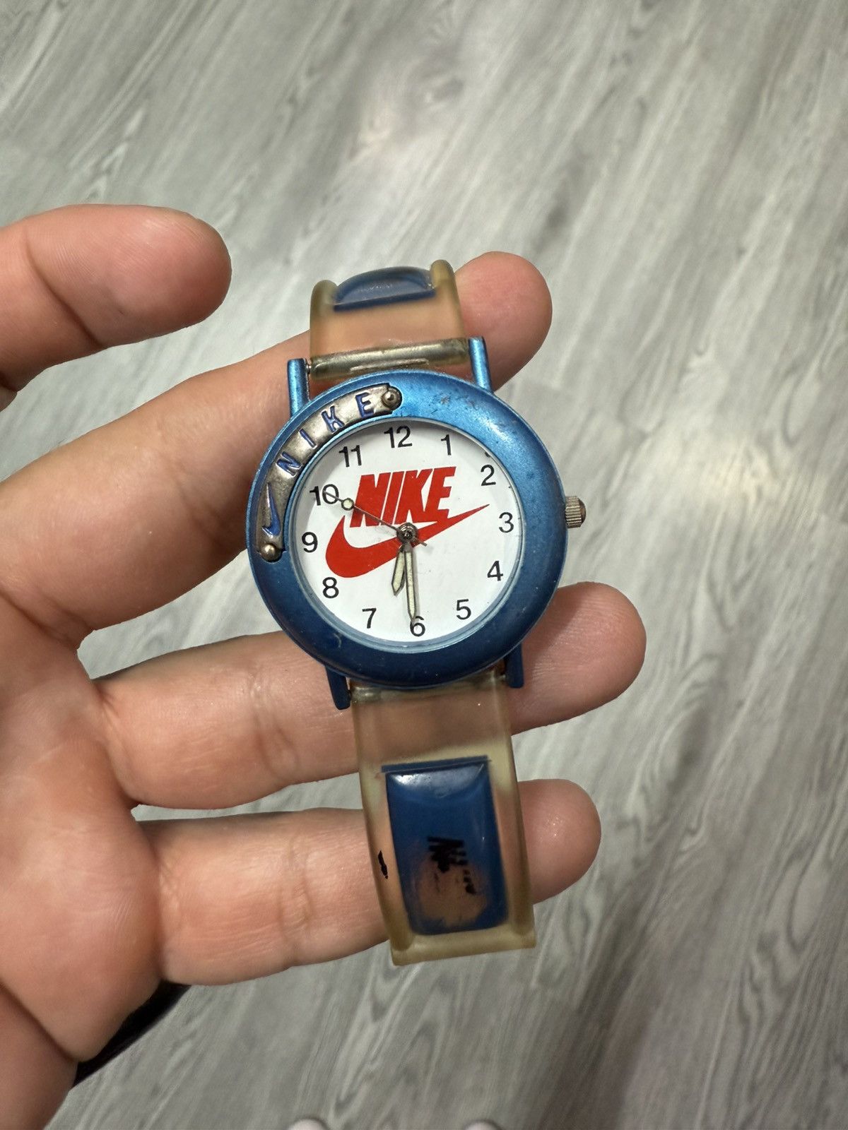 Nike 90’s NIKE RARE SWOOSH MULTI LOGO RETRO VINTAGE WATCH Y2K Size ONE SIZE - 1 Thumbnail