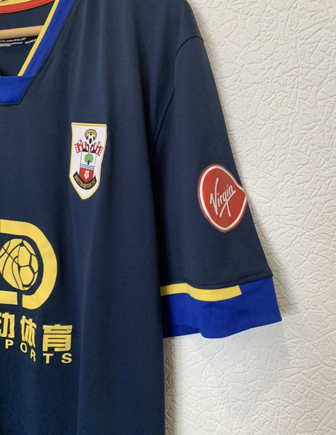 Under Armour SOUTHAMPTON UNDER ARMOUR 2020/2021 HOME KIT SOCCER JERSEY Size US XXL / EU 58 / 5 - 3 Thumbnail