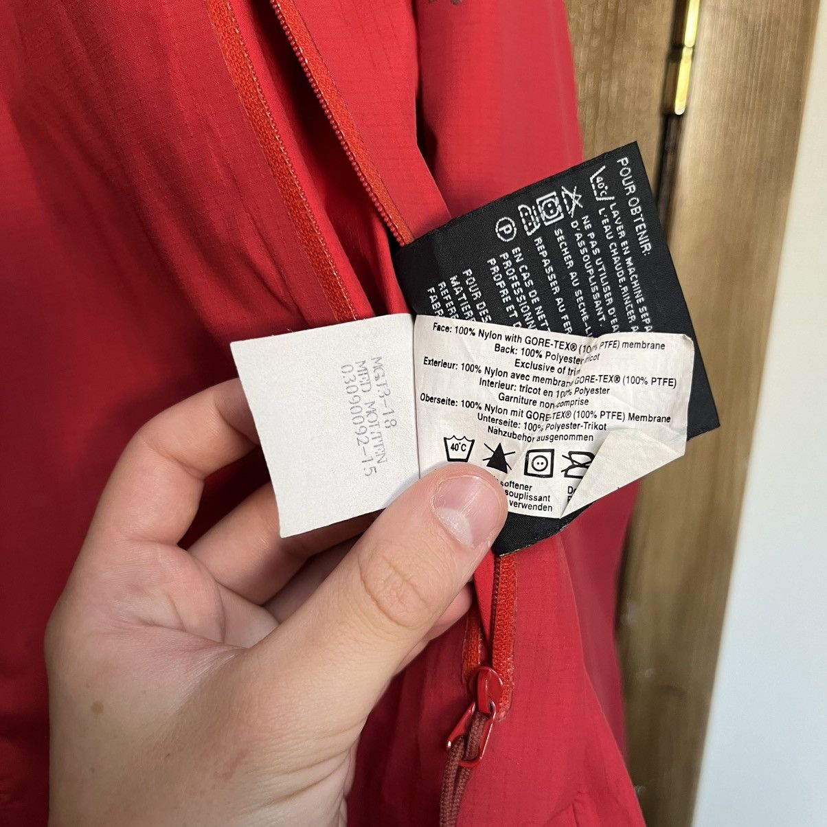 Arc'teryx Arcteryx Beta gore-tex Jacket Gorpcore Size US M / EU 48-50 / 2 - 17 Thumbnail