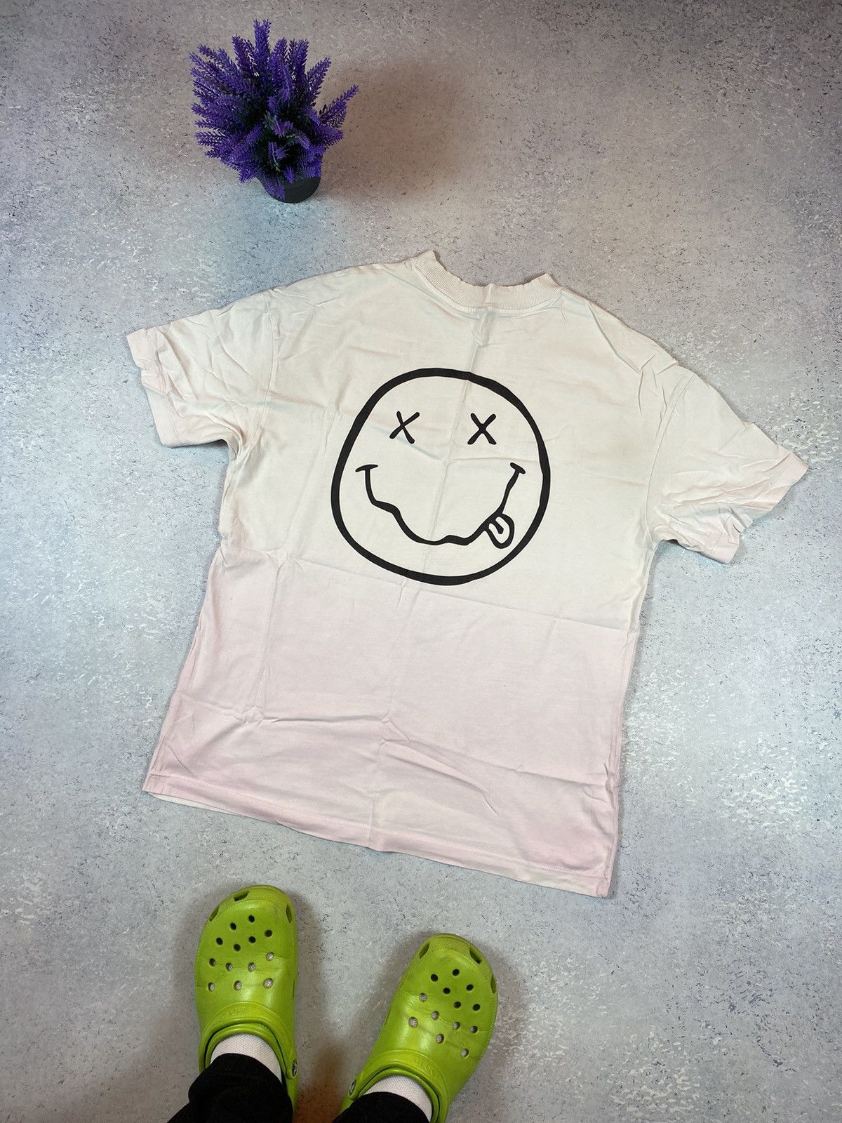 Band Tees Nirvana Men’s White T-shirt With Big Logo Size Medium Size US M / EU 48-50 / 2 - 4 Thumbnail