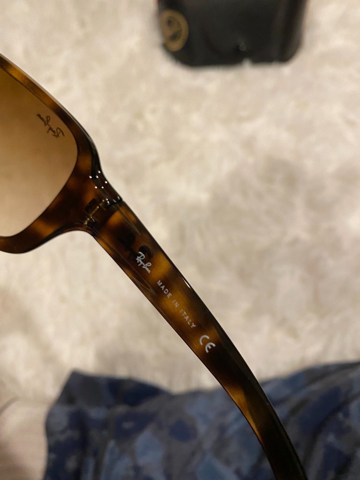 RayBan Ray Ban RB 4068 710/51 2N Brown Tortoise Gradient Sunglasse Size ONE SIZE - 4 Thumbnail