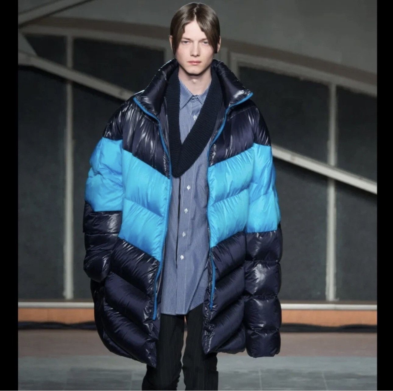 Raf Simons Raf Simons Fall 2016 Oversized Puffer Rare Size US S / EU 44-46 / 1 - 1 Thumbnail
