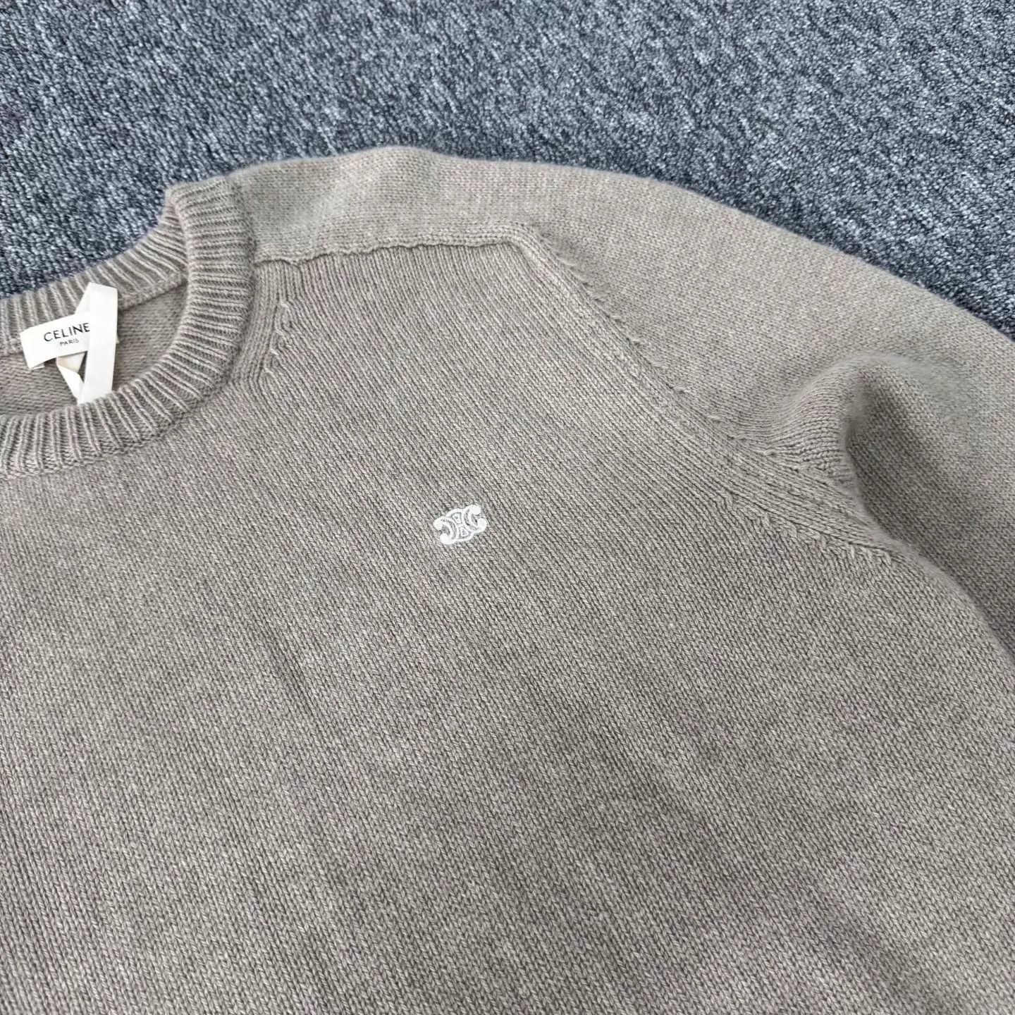 Celine Celine Beige Knit Sweater XL 99 New (Triumph Arch Embroidered) Size US XL / EU 56 / 4 - 4 Thumbnail