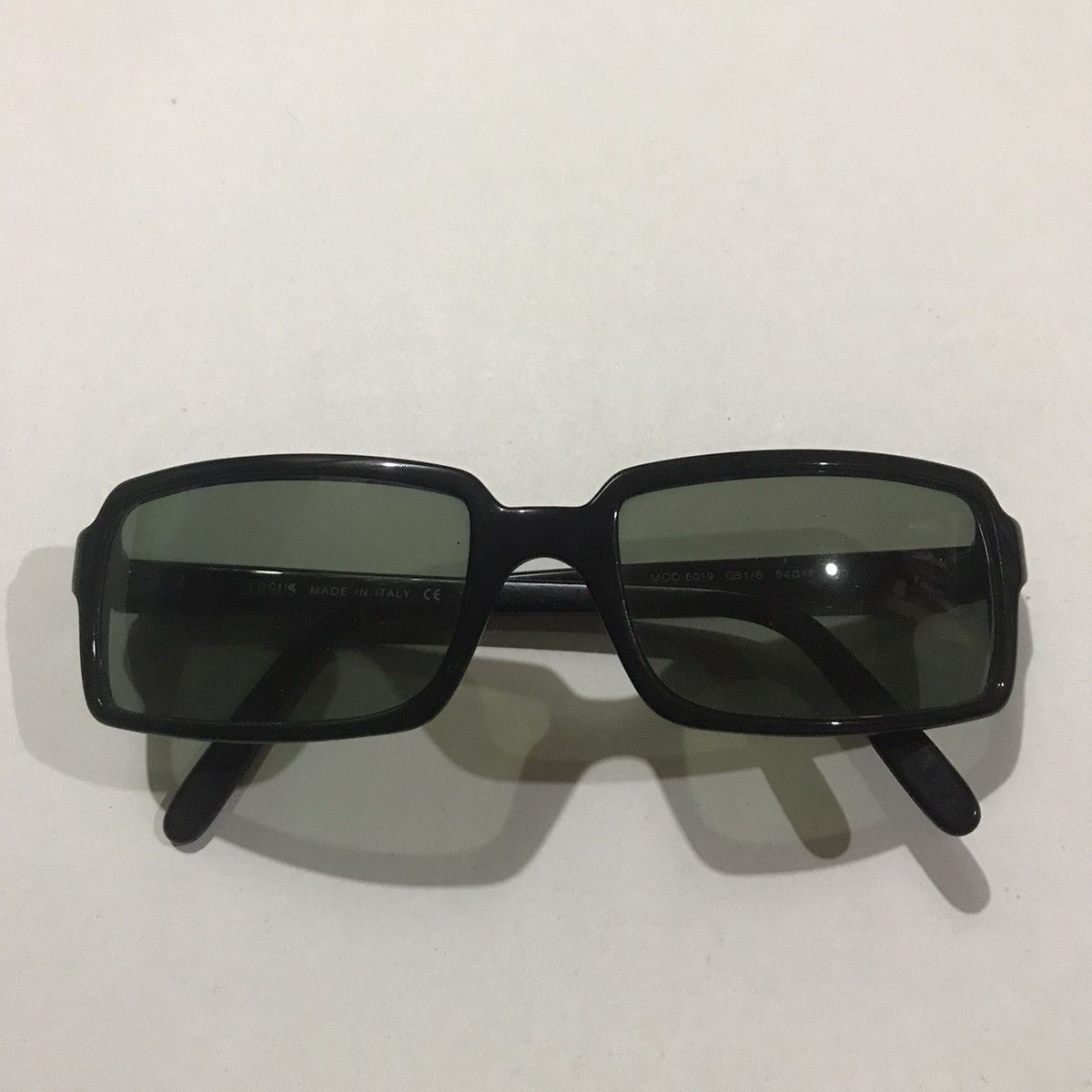Vintage NOS Versus Sunglasses