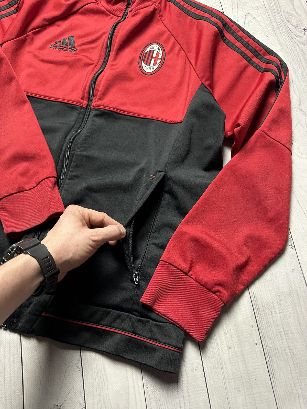 Vintage Vintage adidas AC Milan soccer track jacket size M Size US M / EU 48-50 / 2 - 5 Thumbnail