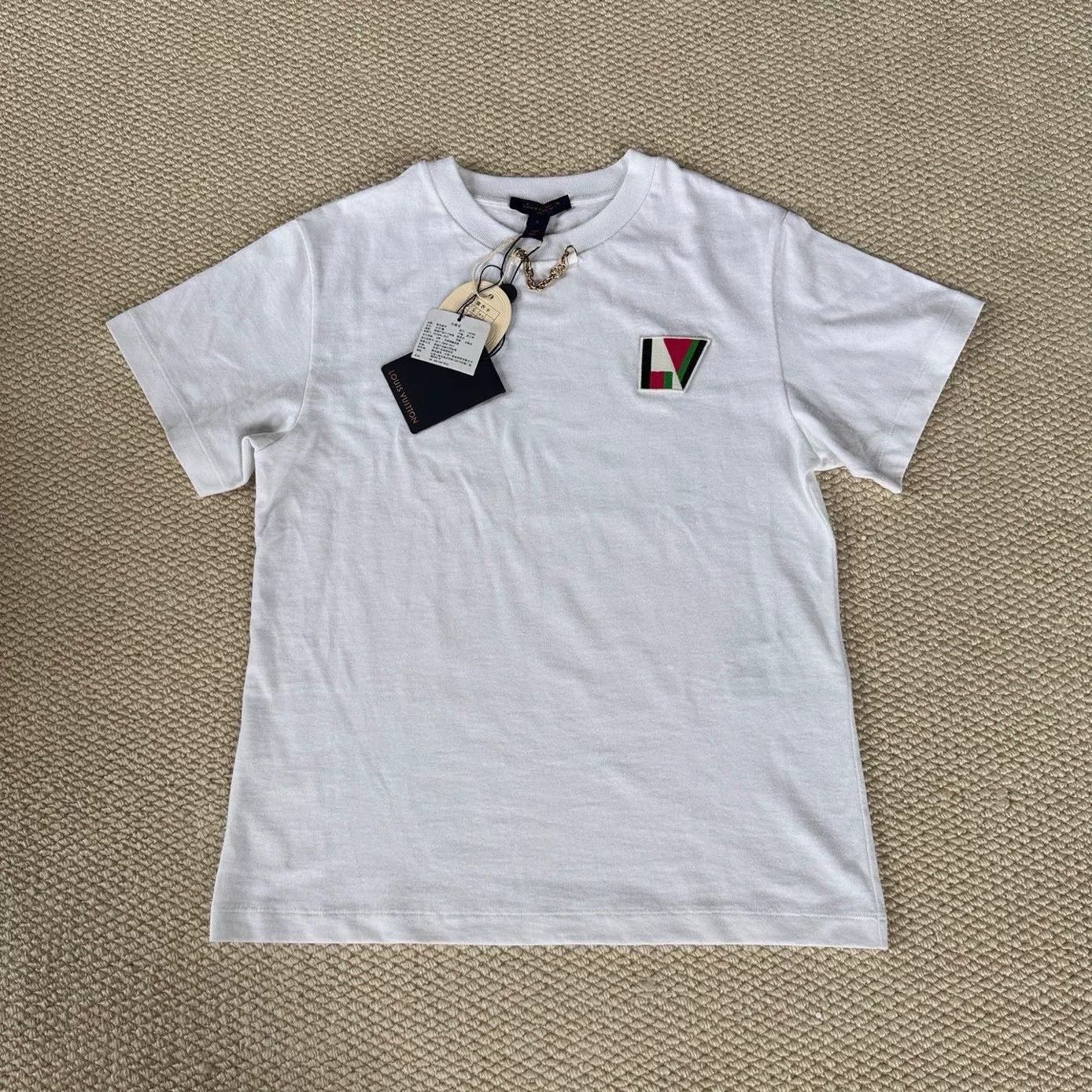 Louis Vuitton Louis Vuitton SS24 Logo Embroidery Crewneck T-Shirt Size US S / EU 44-46 / 1 - 1 Thumbnail