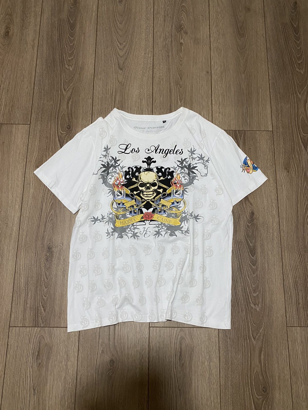 Ed Hardy Streetwear Vintage Y2K Ed Hardy style Tee Size US L / EU 52-54 / 3 - 1 Thumbnail