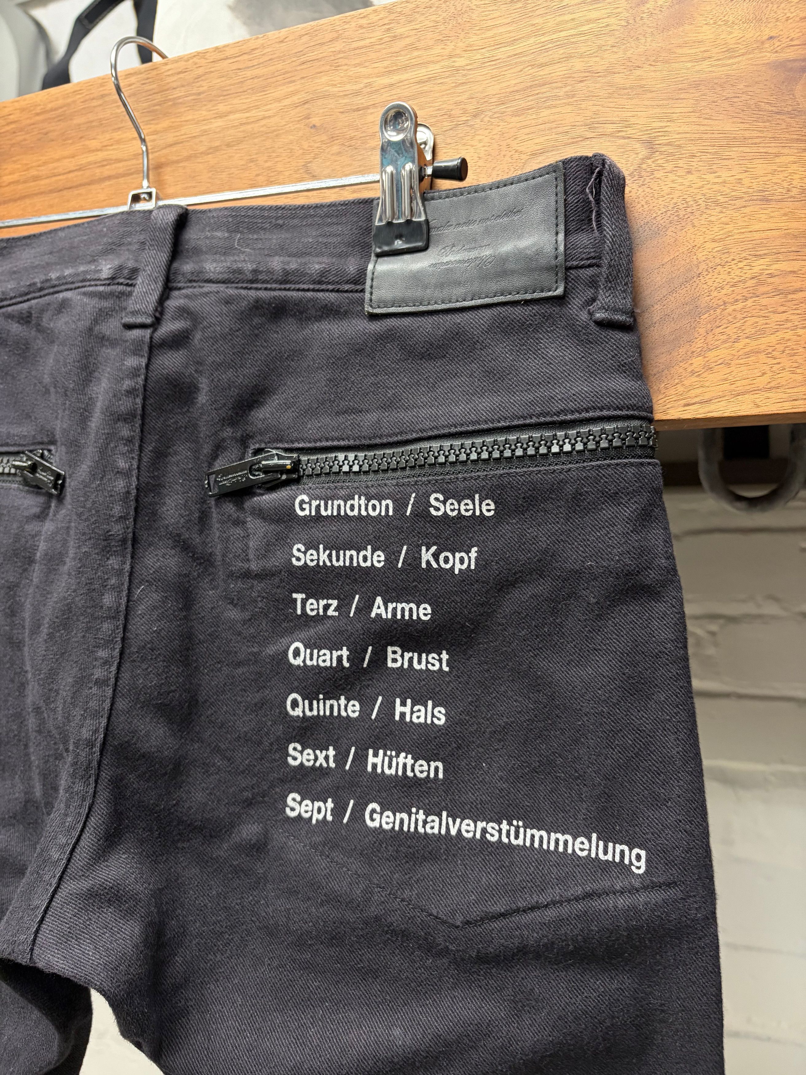 Undercover SS2015 Undercover ‘Psychocandy’ Text Print Grey Skinny Denim Size US 30 / EU 46 - 2 Thumbnail