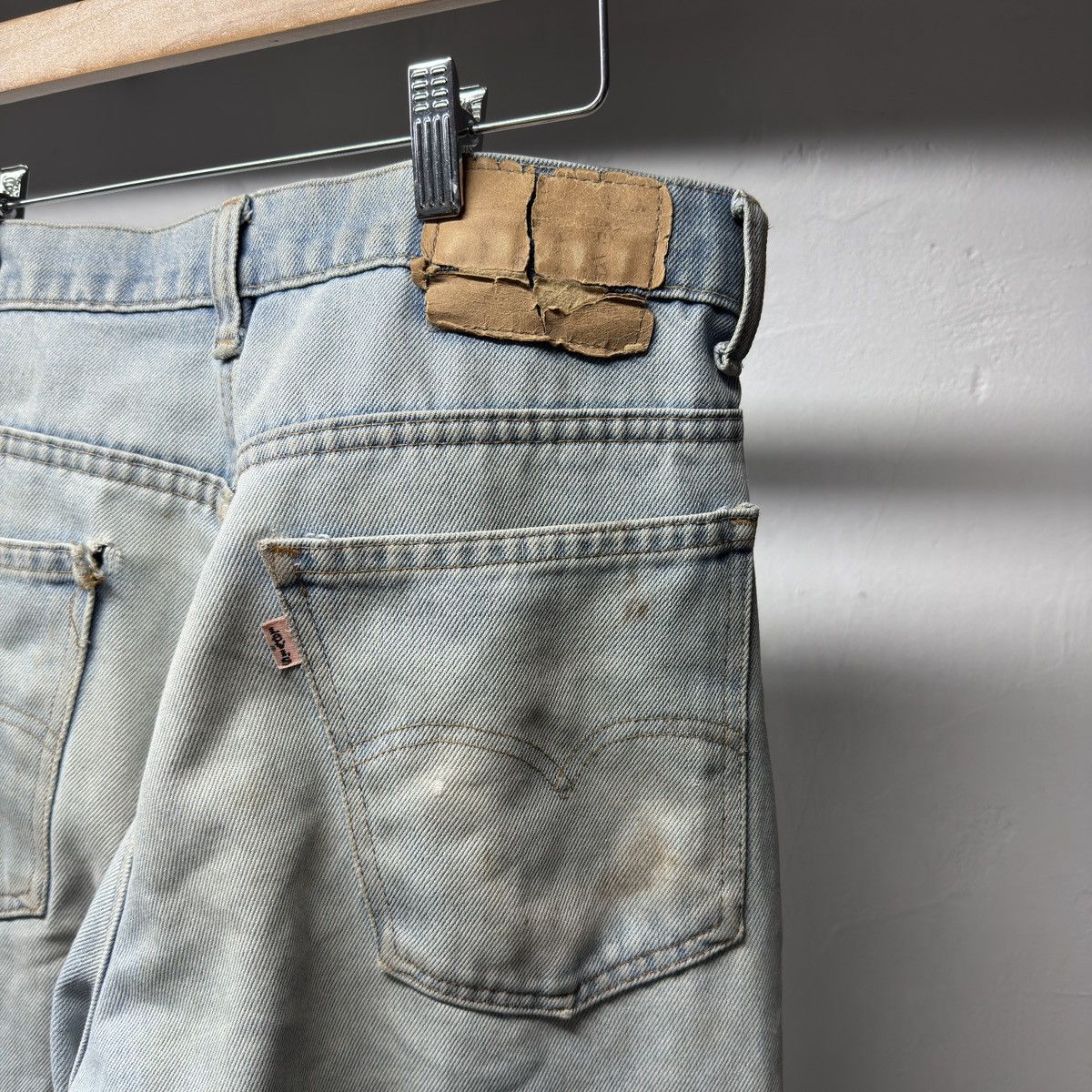 Levi's 80s Levi's 517 Thrashed Faded Flare Jeans ERD Grunge Chrome Size US 31 - 13 Thumbnail