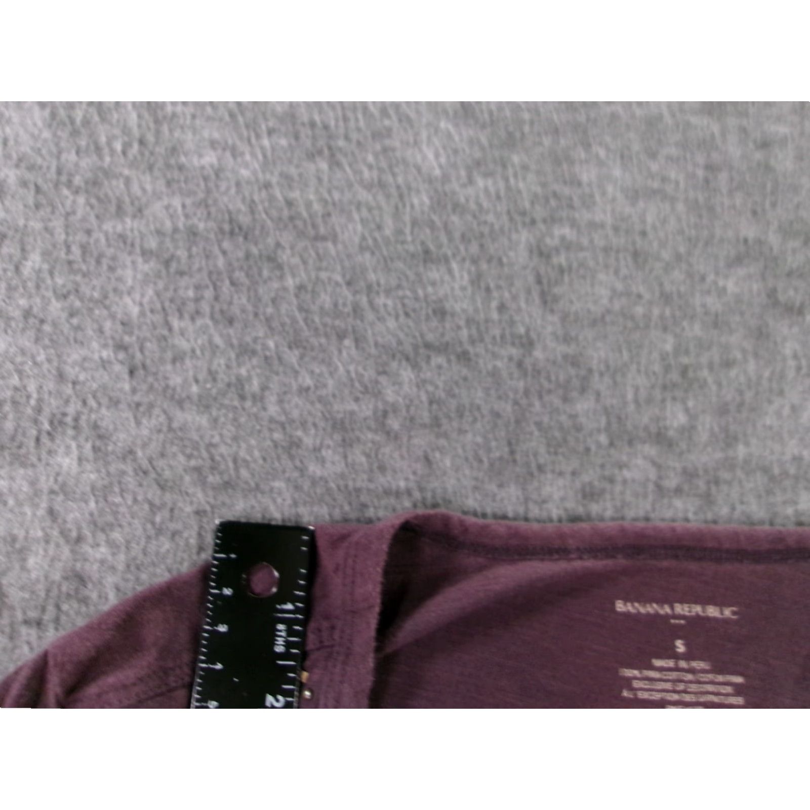 Banana Republic Banana Republic Top Women Small Purple Studded Pima Cotton Short Sleeve Scoop Neck Casual T-Shirt Size S / US 4 / IT 40 - 4 Thumbnail