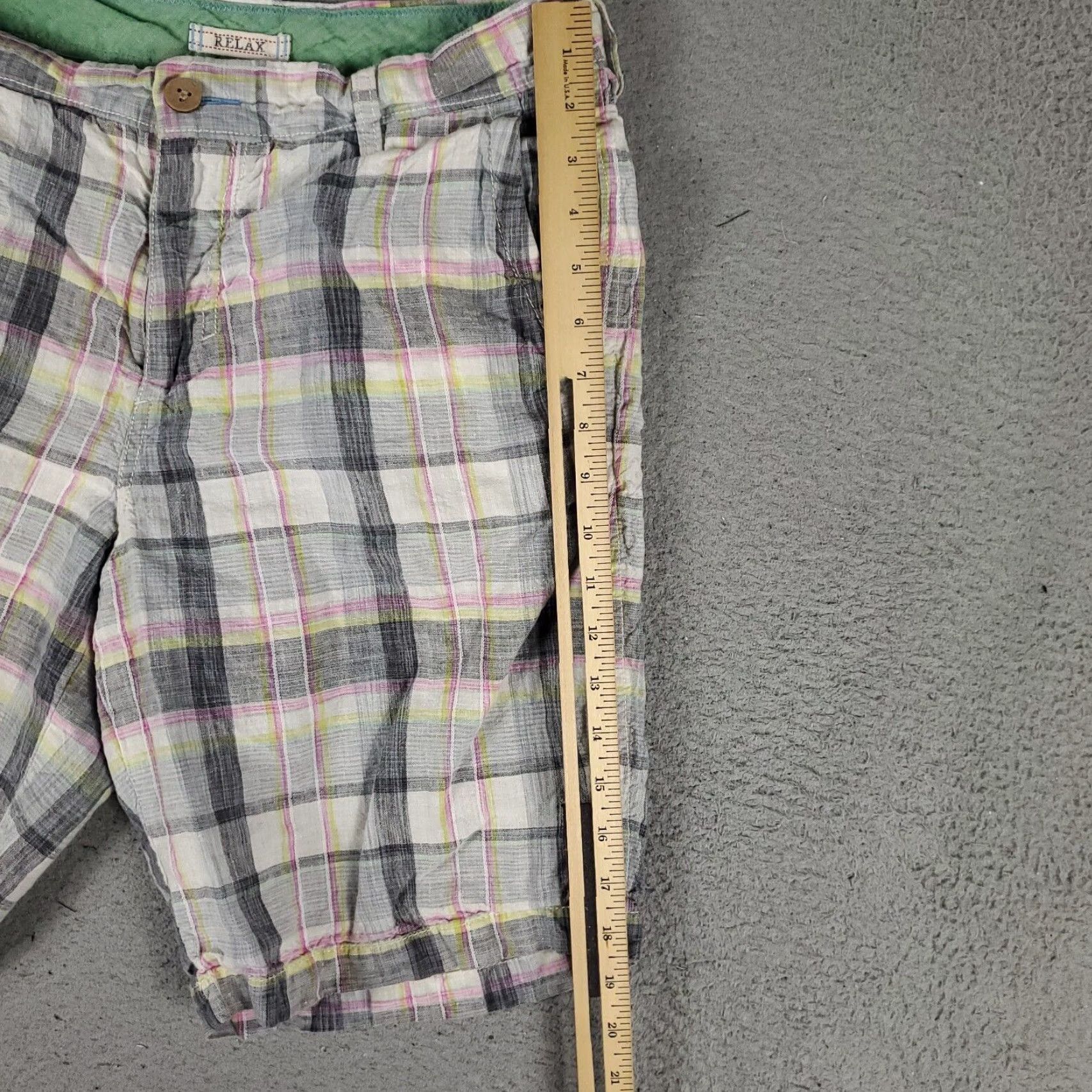 Tommy Bahama Tommy Bahama Shorts Mens Size 32 Gray Blue Plaid Linen Casual Flat Front Chino Size US 32 / EU 48 - 5 Thumbnail