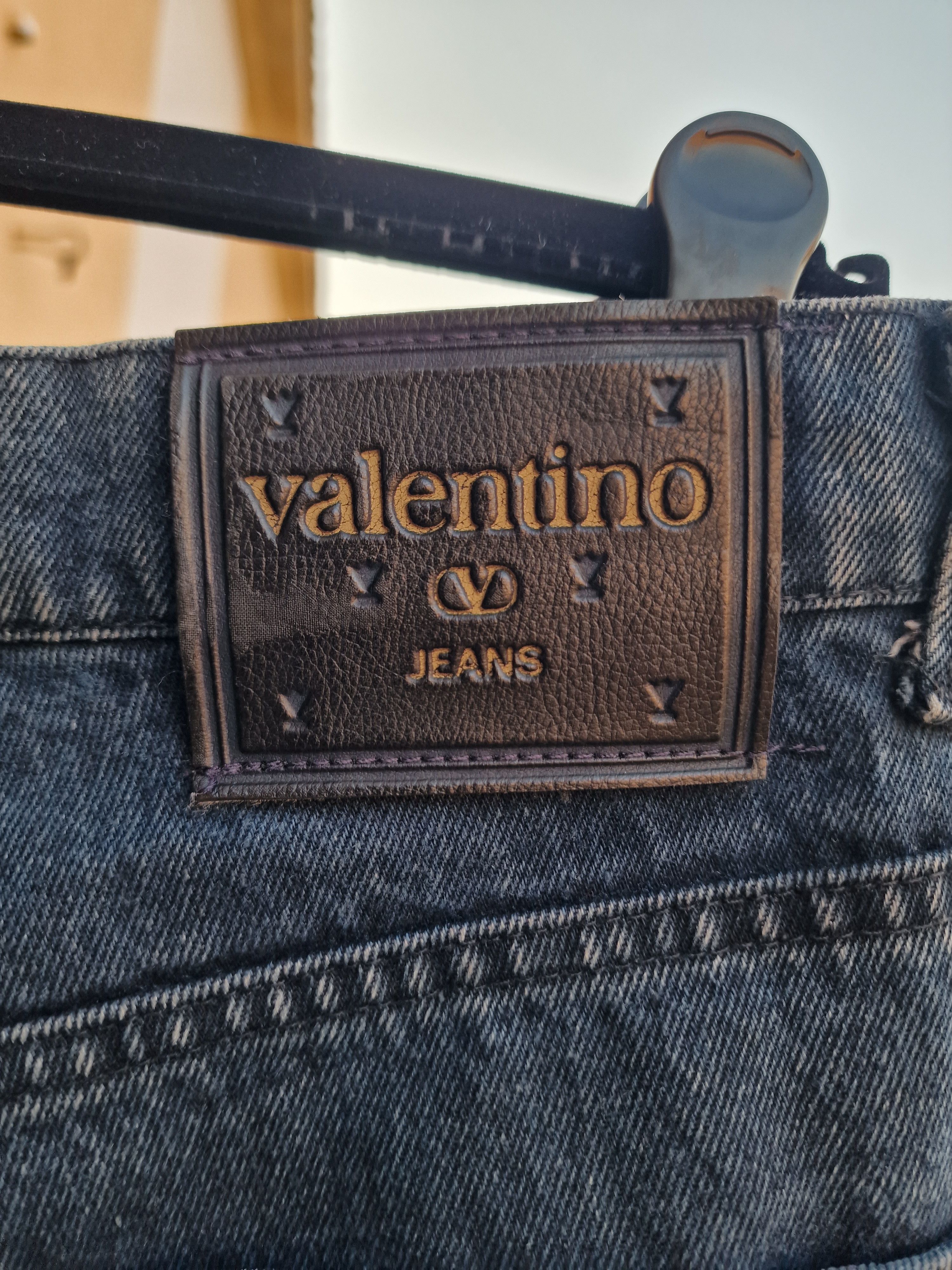 Valentino Rare Valentino Garavani 90s Straight Leg Denim Jeans Size US 32 / EU 48 - 3 Thumbnail