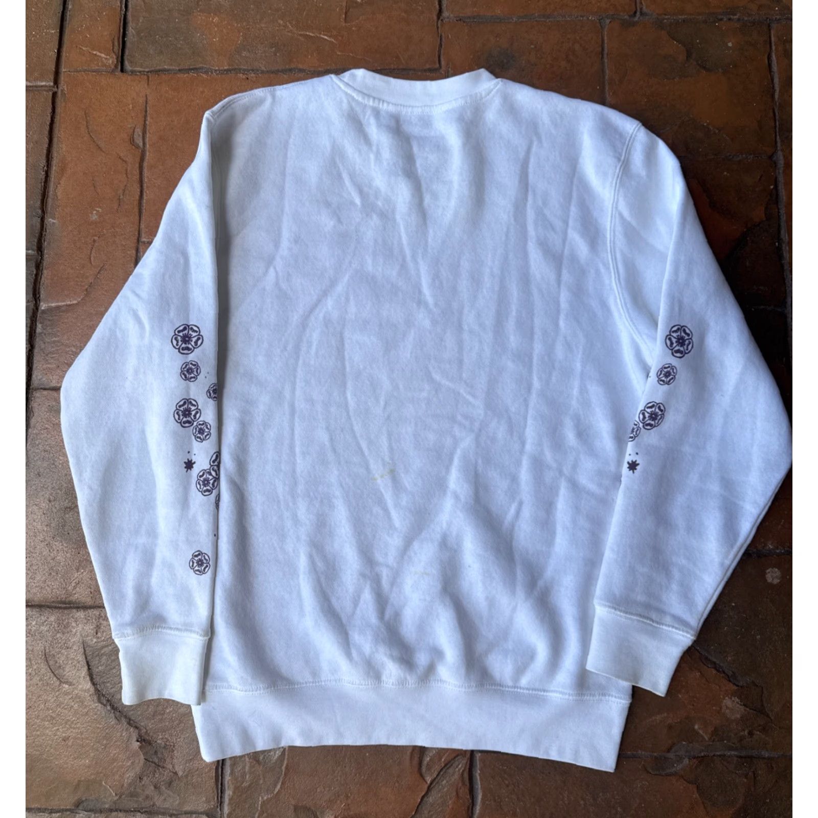 Vintage **Taylor Swift Speak Now Era Cream Sweatshirt Women's Medium** User: Taylor Swift Speak Now Era Cream Sweatshirt Women's Medium Size M / US 6-8 / IT 42-44 - 3 Thumbnail