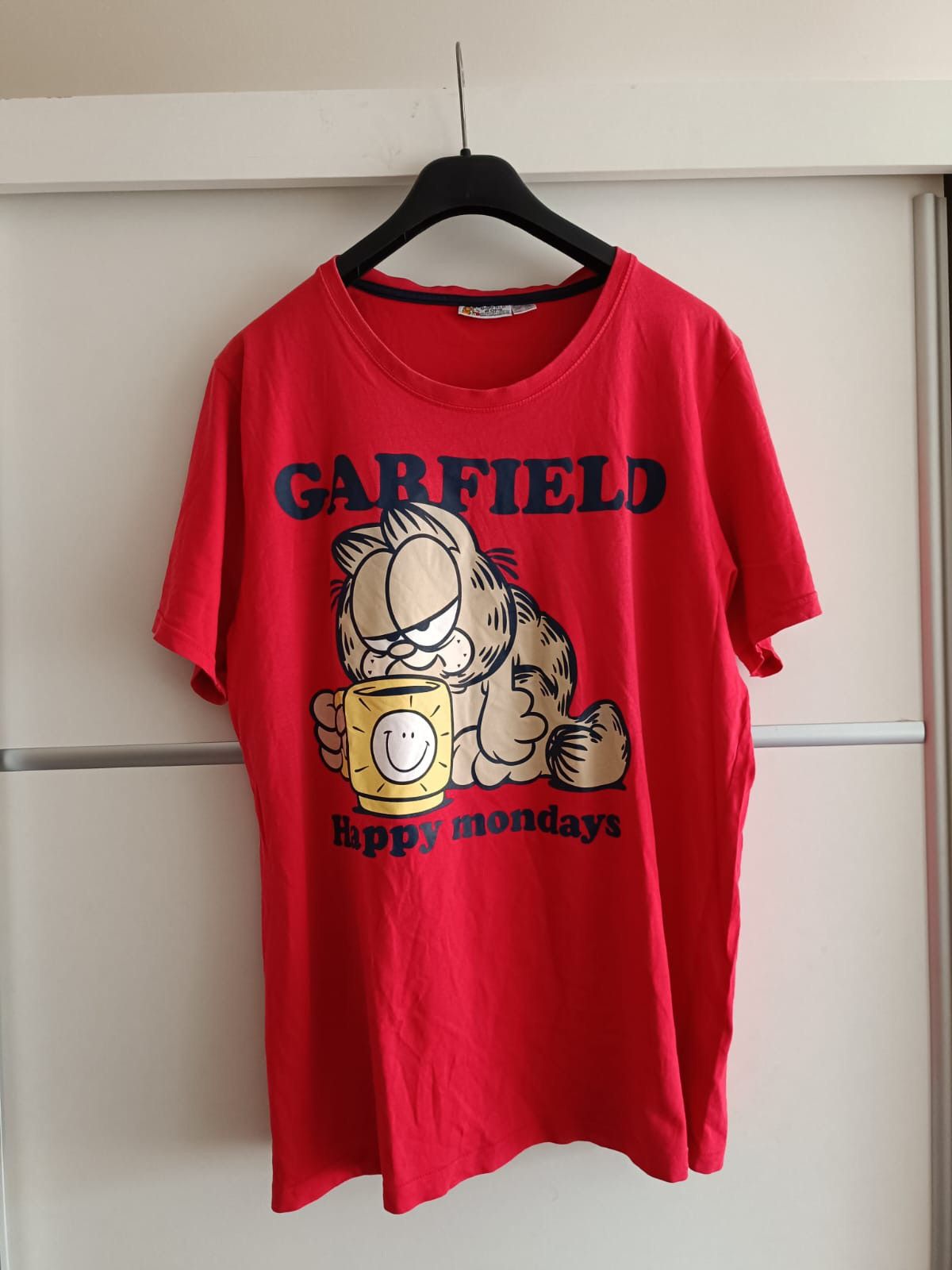 Vintage Garfield Odie red T-shirt Size US L / EU 52-54 / 3 - 1 Thumbnail