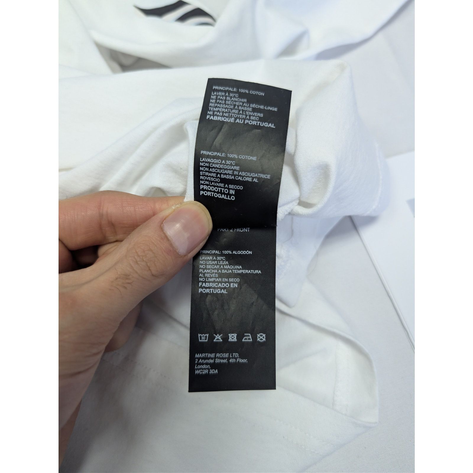 Martine Rose o1rshd1 Funnel Neck Long-Sleeve T-Shirt in White Size US XL / EU 56 / 4 - 18 Thumbnail