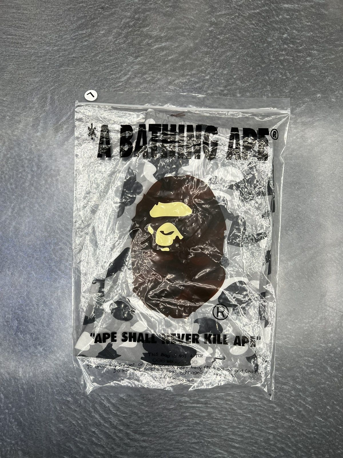 Bape Bape 1st Camo Shark Sweat Shorts Size US 34 / EU 50 - 7 Thumbnail
